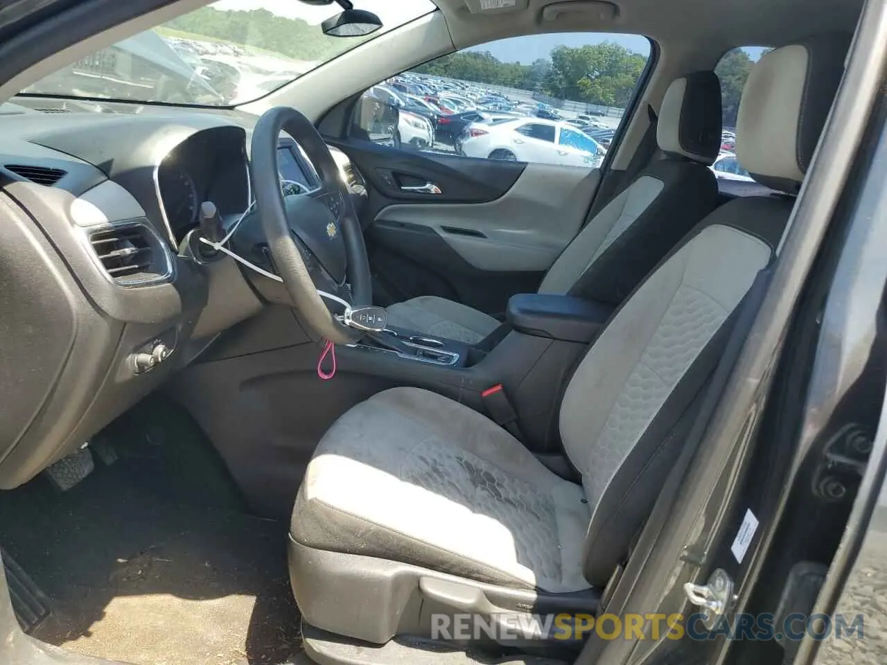 7 fotografías del automóvil dañado 3GNAXHEVXLS517720 CHEVROLET EQUINOX 2020