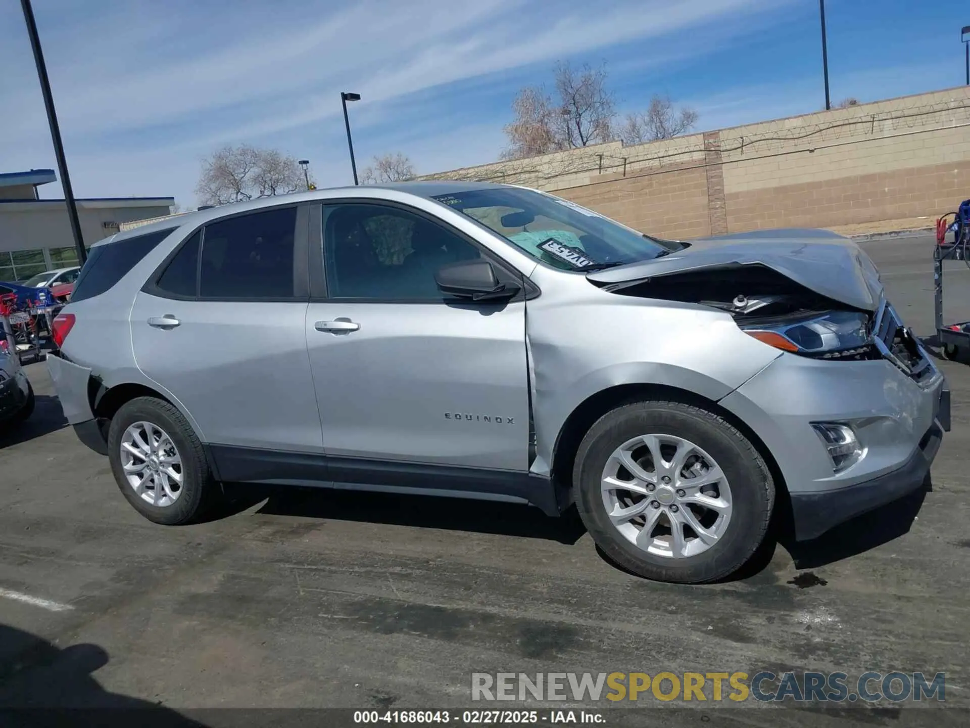 13 fotografías del automóvil dañado 3GNAXHEVXLS578971 CHEVROLET EQUINOX 2020