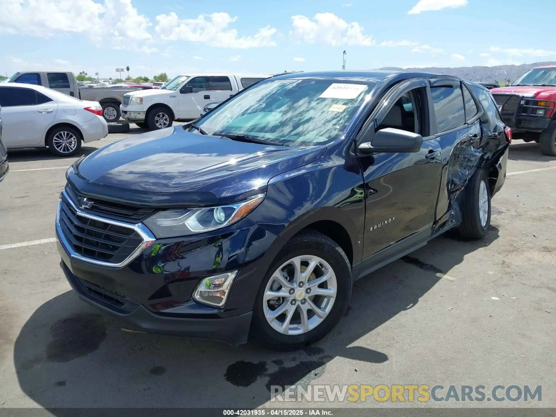 2 fotografías del automóvil dañado 3GNAXHEVXLS596886 CHEVROLET EQUINOX 2020