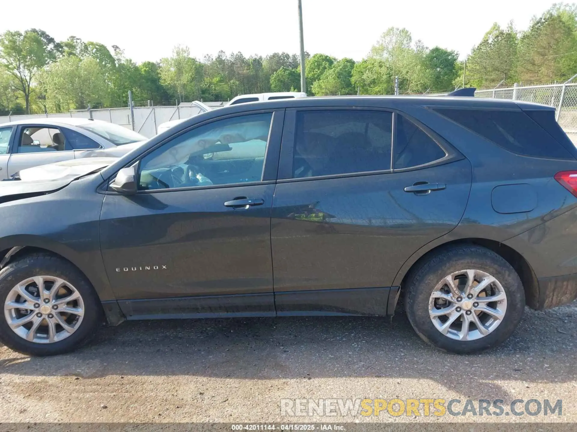 14 fotografías del automóvil dañado 3GNAXHEVXLS597357 CHEVROLET EQUINOX 2020