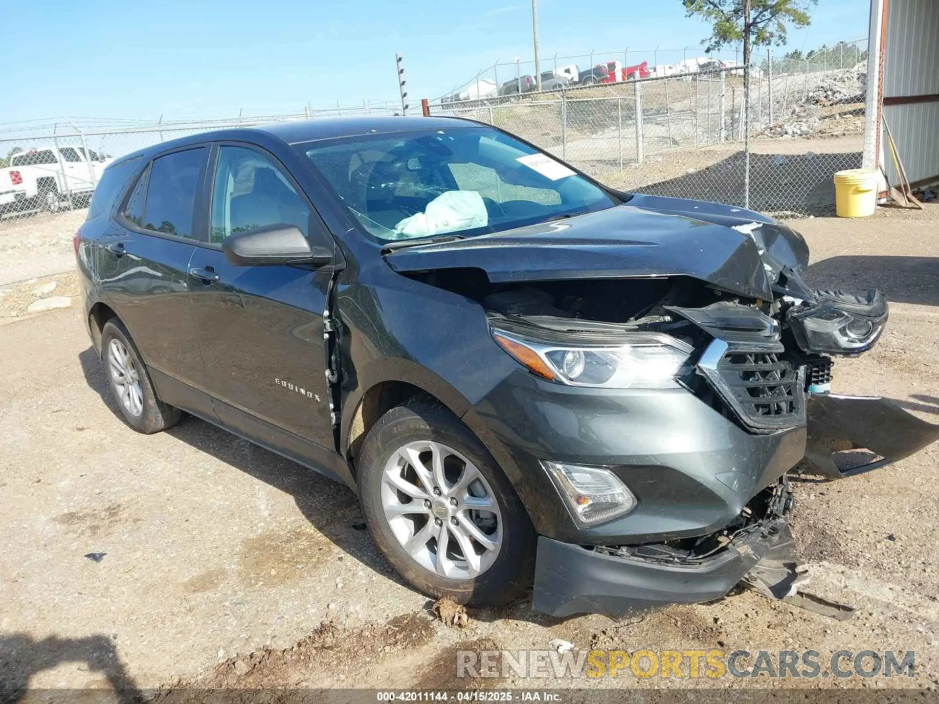 17 fotografías del automóvil dañado 3GNAXHEVXLS597357 CHEVROLET EQUINOX 2020