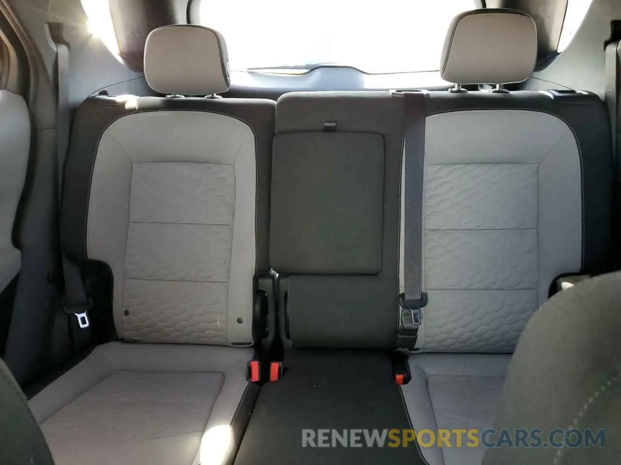 10 fotografías del automóvil dañado 3GNAXHEVXLS640949 CHEVROLET EQUINOX 2020