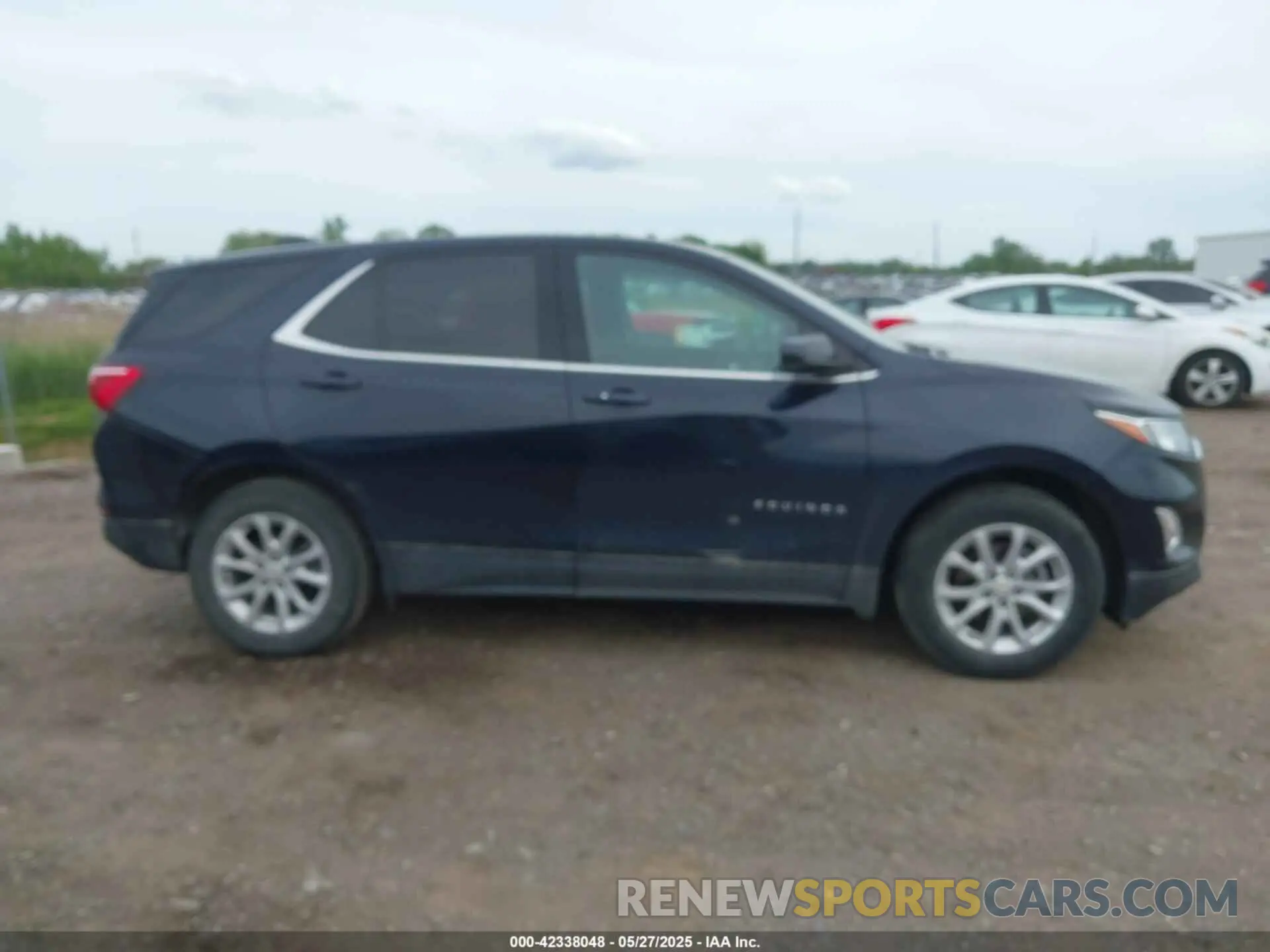 13 fotografías del automóvil dañado 3GNAXJEV1LS711544 CHEVROLET EQUINOX 2020