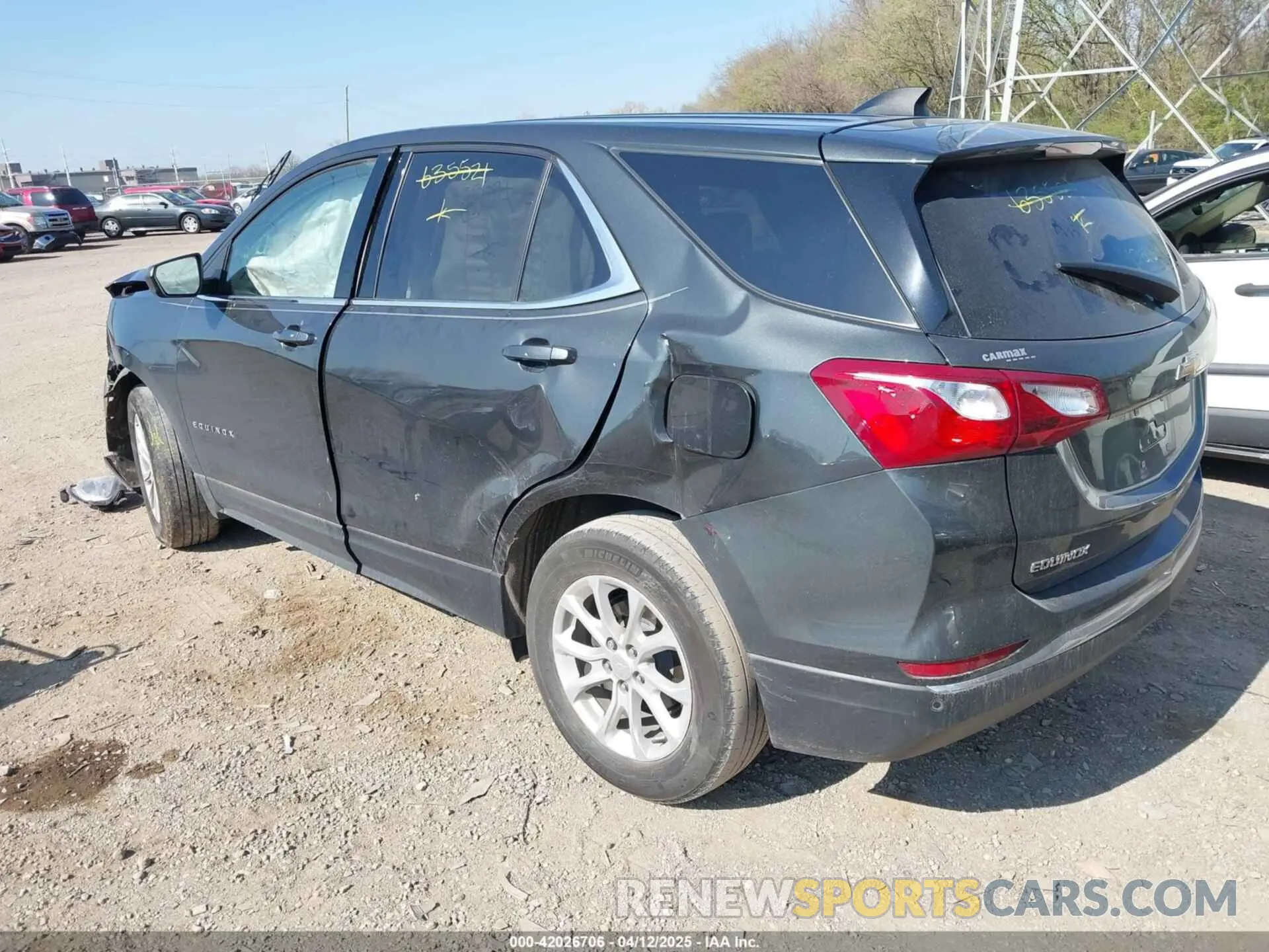 3 fotografías del automóvil dañado 3GNAXJEV3LS635521 CHEVROLET EQUINOX 2020