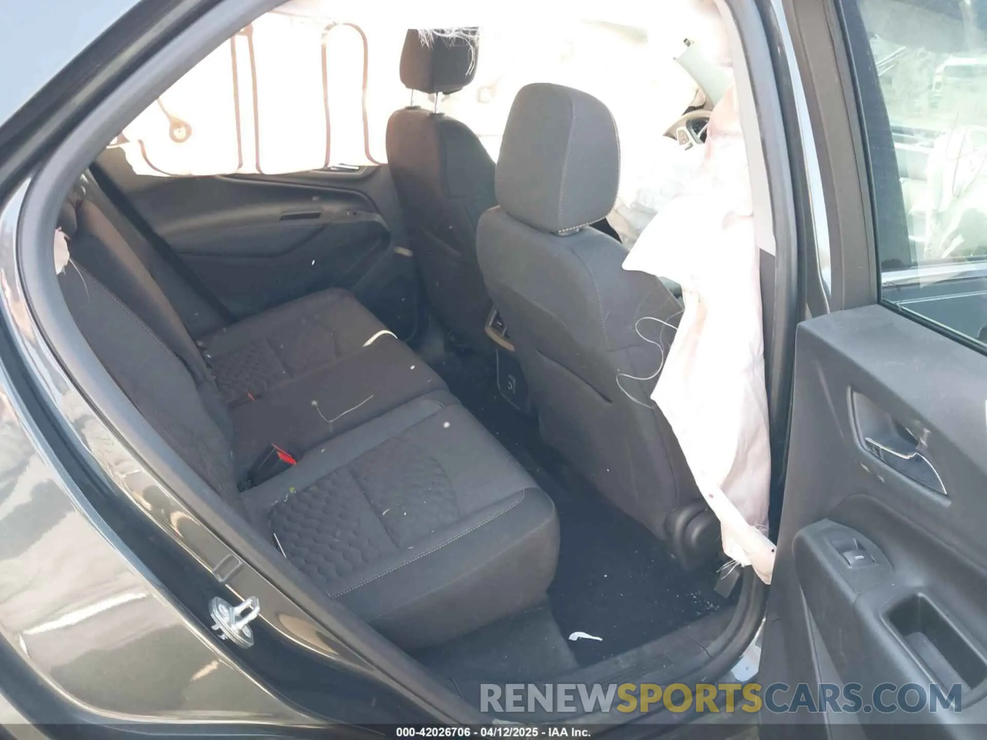 8 fotografías del automóvil dañado 3GNAXJEV3LS635521 CHEVROLET EQUINOX 2020