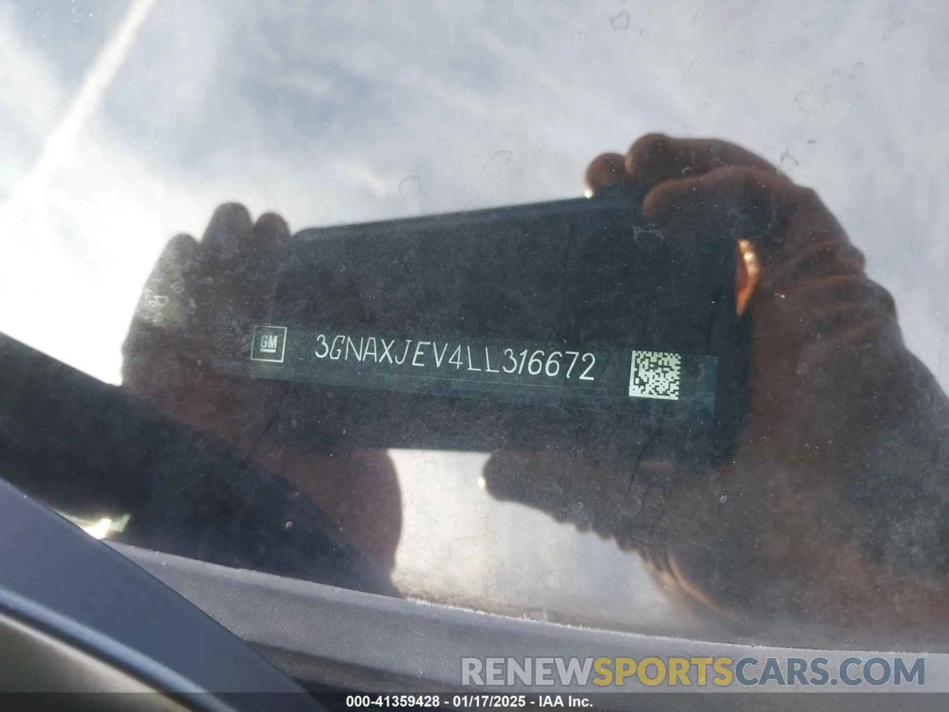 9 fotografías del automóvil dañado 3GNAXJEV4LL316672 CHEVROLET EQUINOX 2020