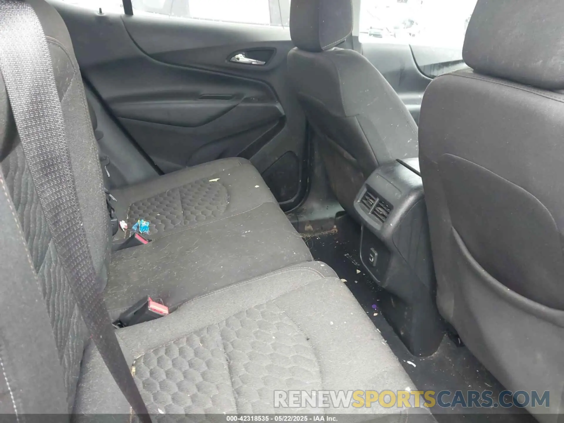 8 fotografías del automóvil dañado 3GNAXJEV4LS513346 CHEVROLET EQUINOX 2020