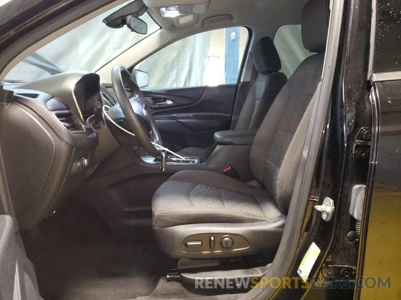 7 fotografías del automóvil dañado 3GNAXJEV6LL219974 CHEVROLET EQUINOX 2020