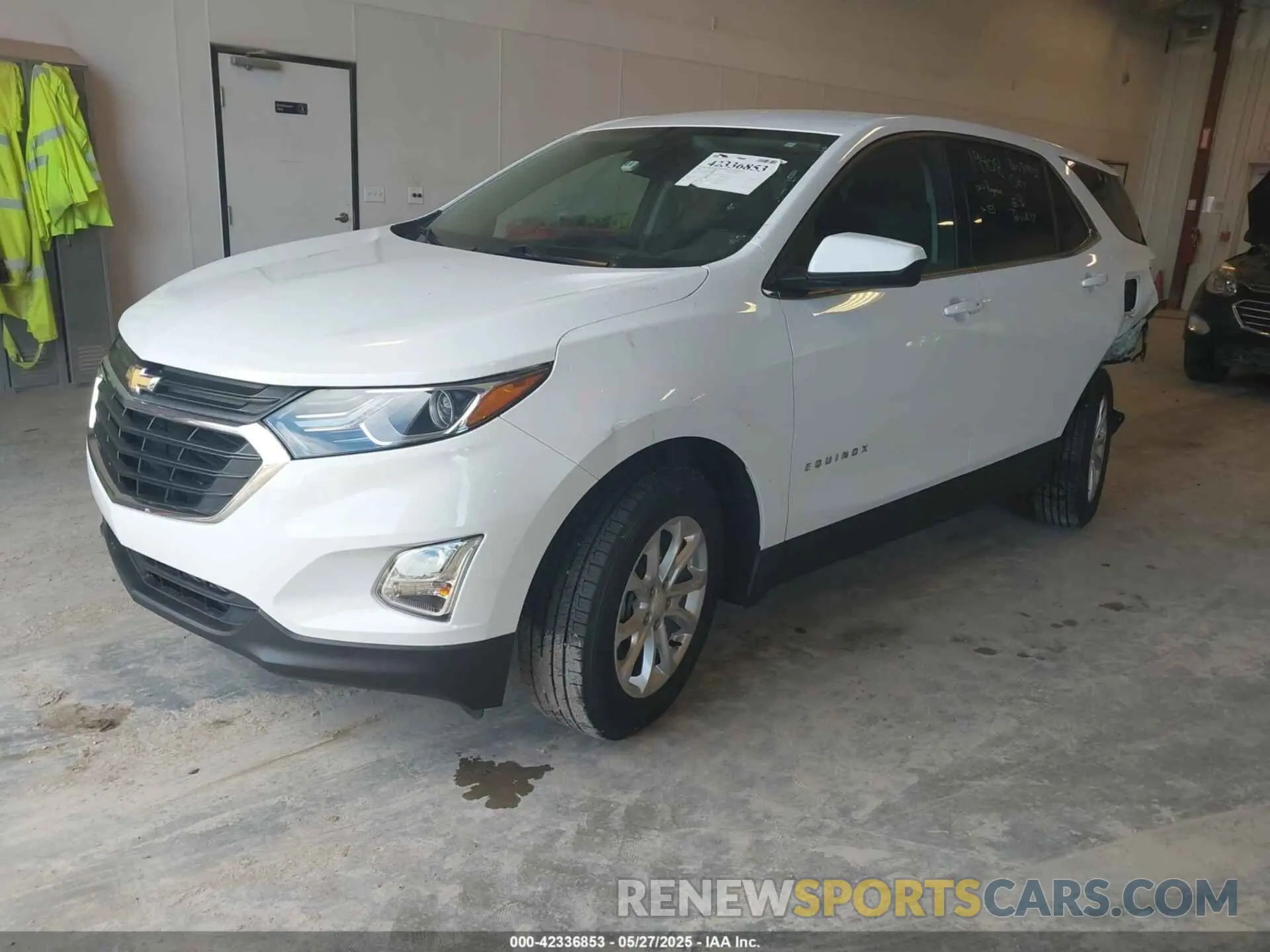 2 fotografías del automóvil dañado 3GNAXJEV6LL287398 CHEVROLET EQUINOX 2020