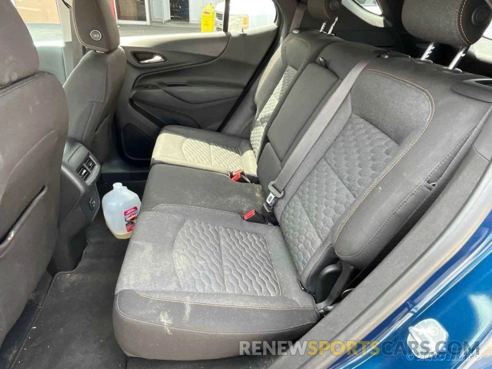 2 fotografías del automóvil dañado 3GNAXJEV8LL331417 CHEVROLET EQUINOX 2020