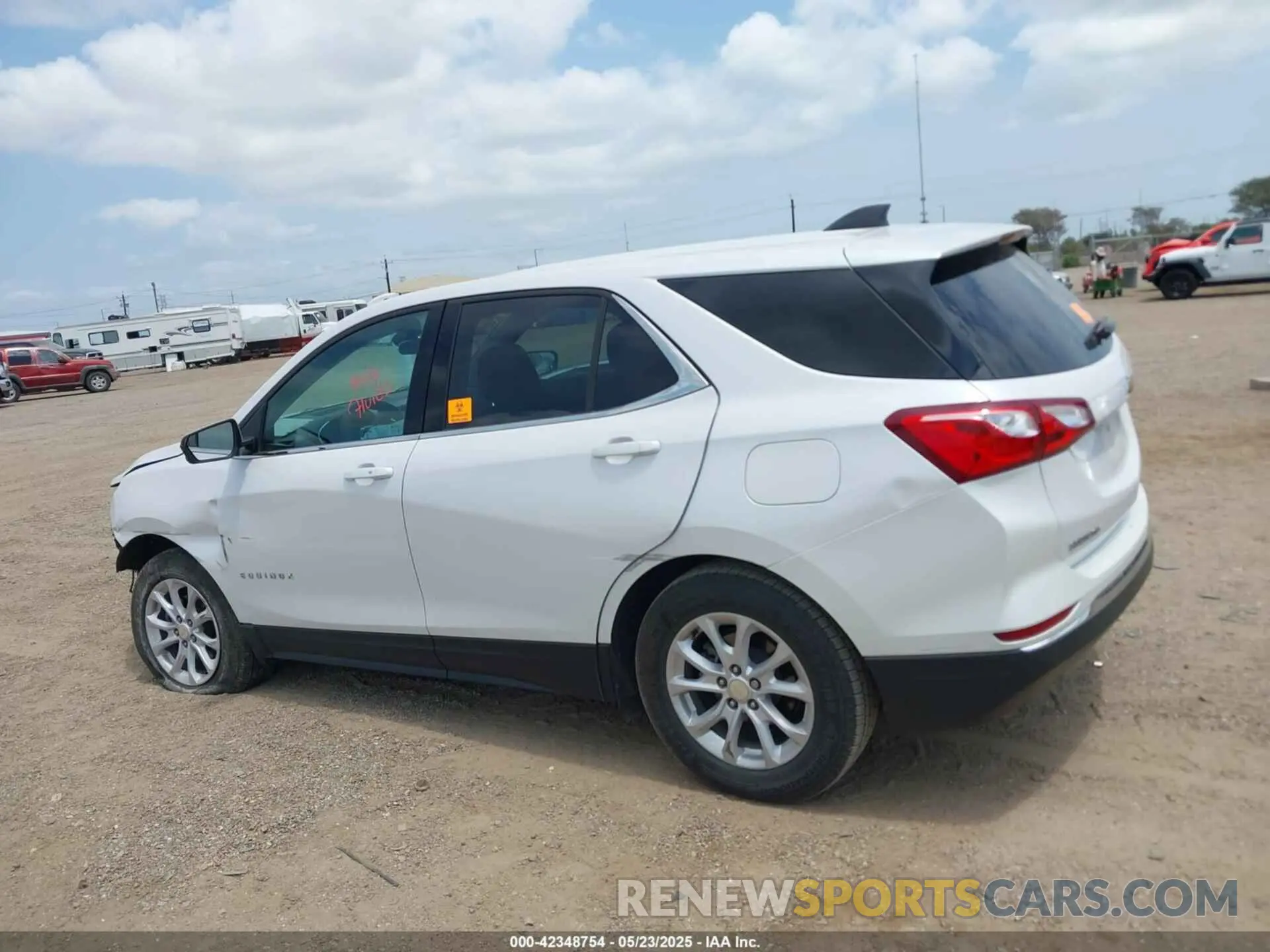 14 fotografías del automóvil dañado 3GNAXKEV0LL286219 CHEVROLET EQUINOX 2020