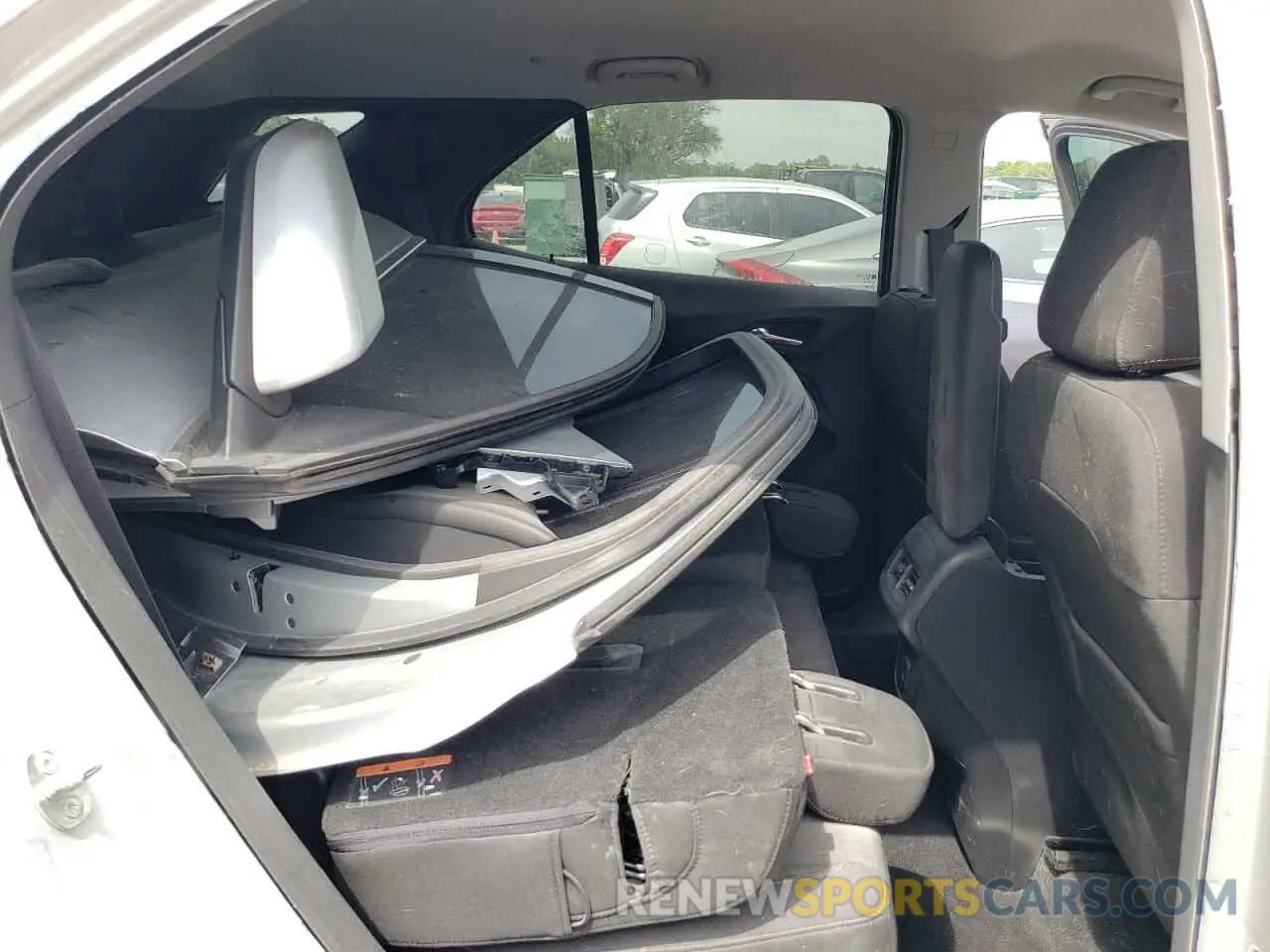 11 fotografías del automóvil dañado 3GNAXKEV0LS506822 CHEVROLET EQUINOX 2020