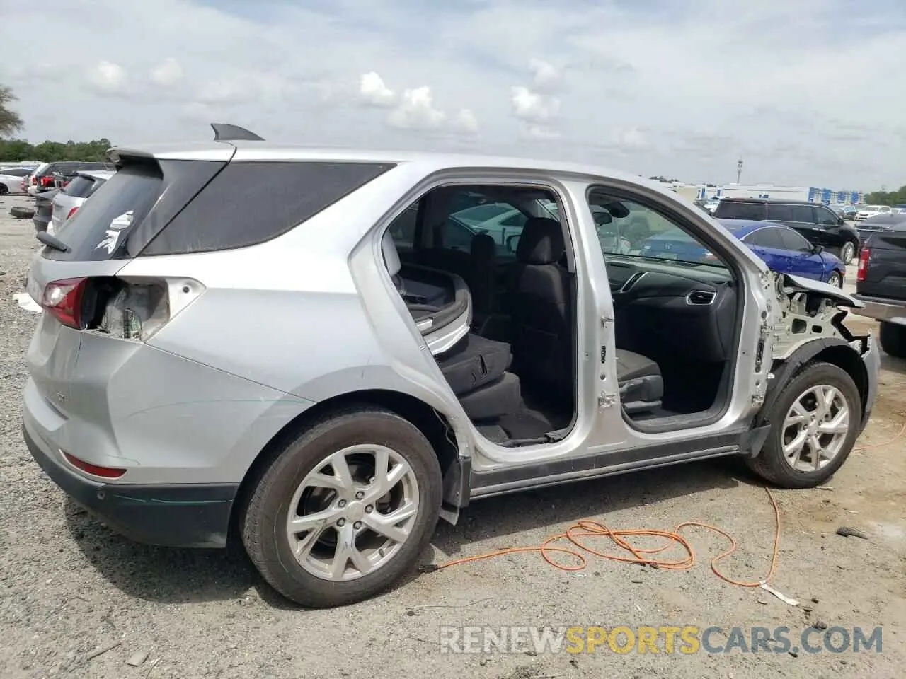 3 fotografías del automóvil dañado 3GNAXKEV0LS506822 CHEVROLET EQUINOX 2020