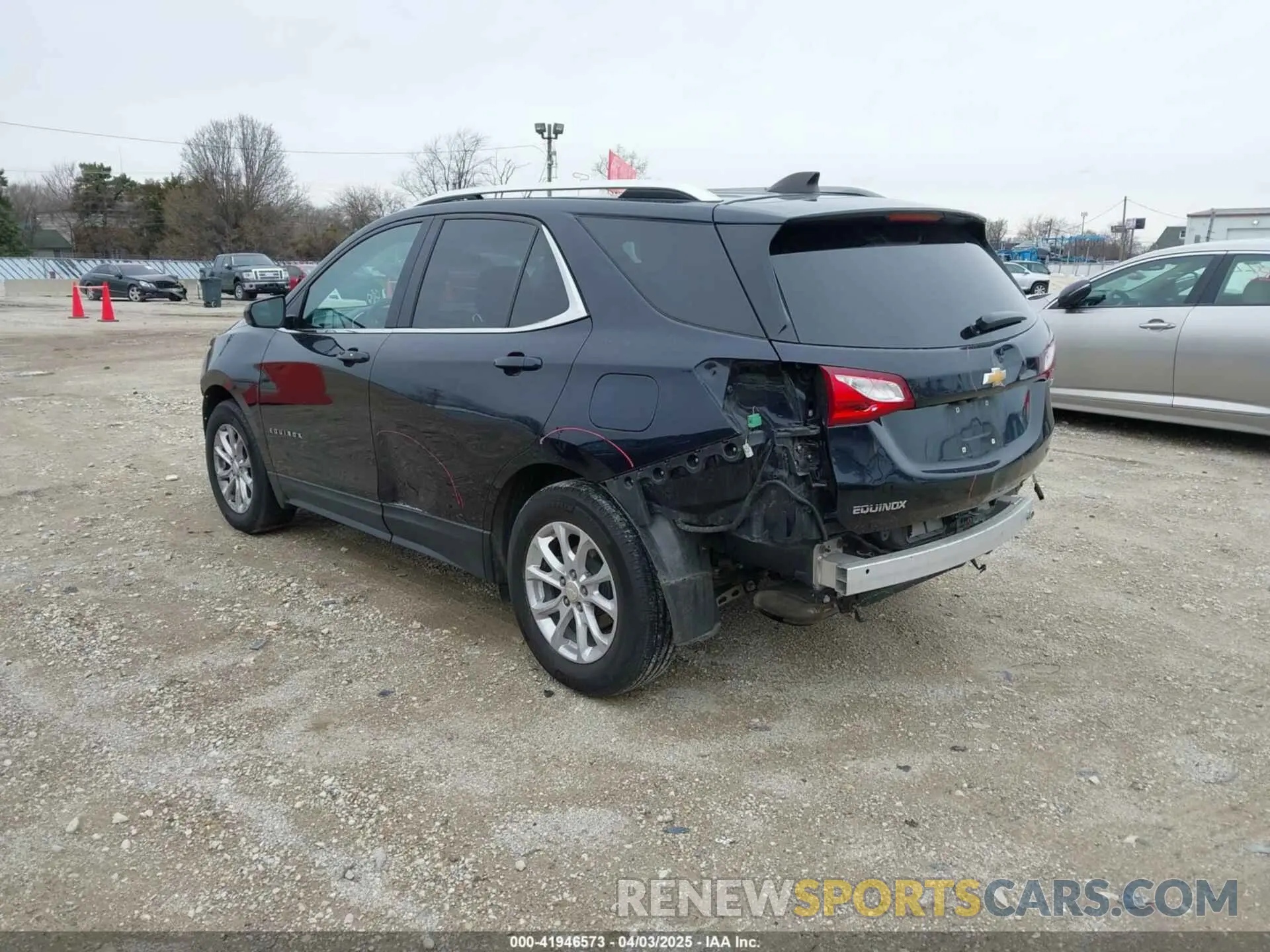 3 fotografías del automóvil dañado 3GNAXKEV0LS515102 CHEVROLET EQUINOX 2020