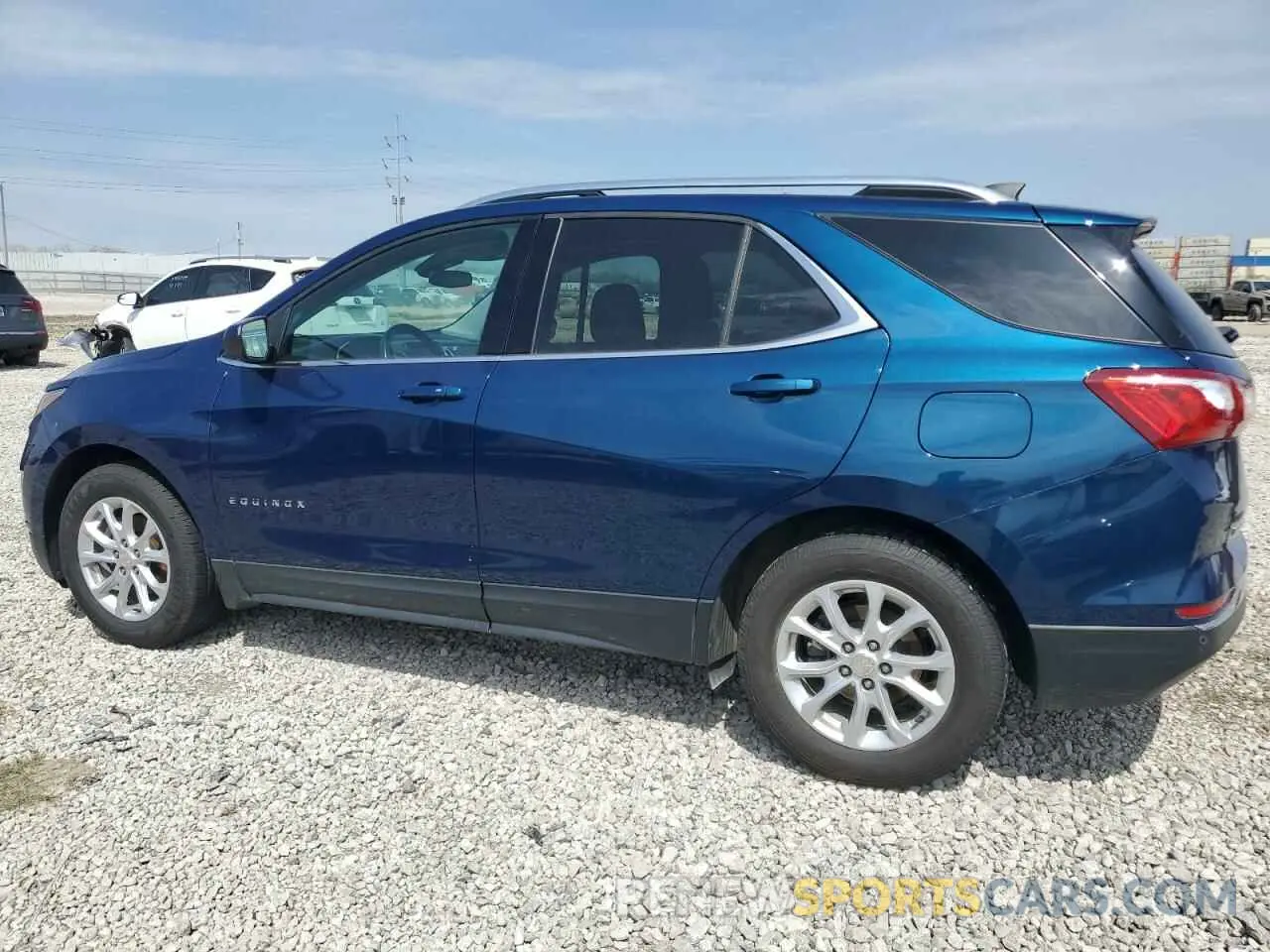 2 fotografías del automóvil dañado 3GNAXKEV1LL195475 CHEVROLET EQUINOX 2020