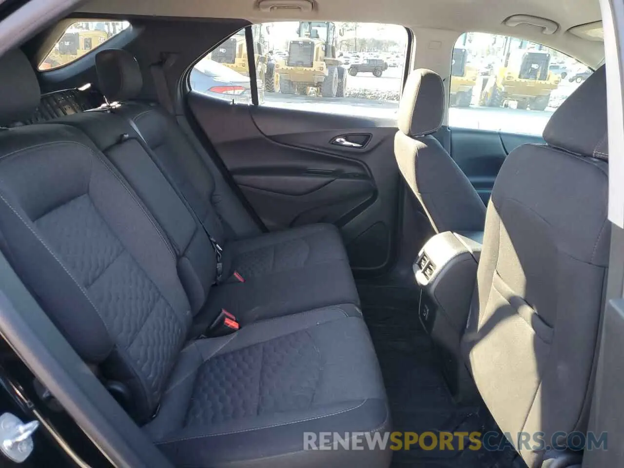 10 fotografías del automóvil dañado 3GNAXKEV1LL261913 CHEVROLET EQUINOX 2020