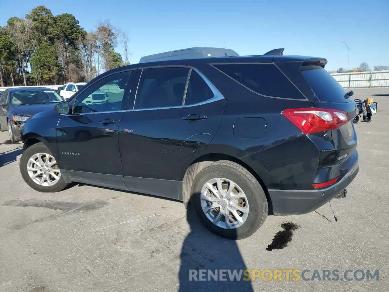 2 fotografías del automóvil dañado 3GNAXKEV1LL261913 CHEVROLET EQUINOX 2020