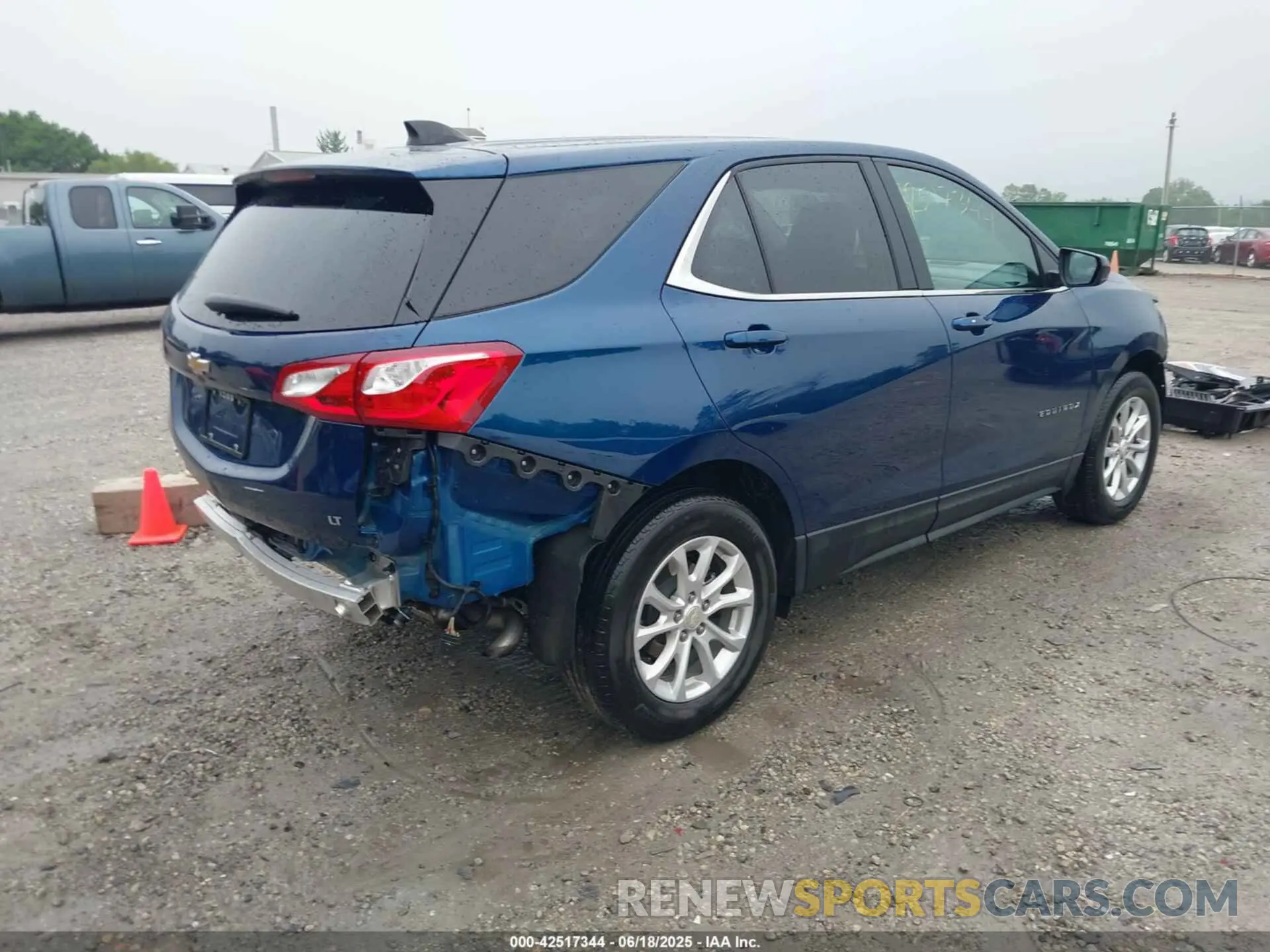 4 fotografías del automóvil dañado 3GNAXKEV1LL334665 CHEVROLET EQUINOX 2020