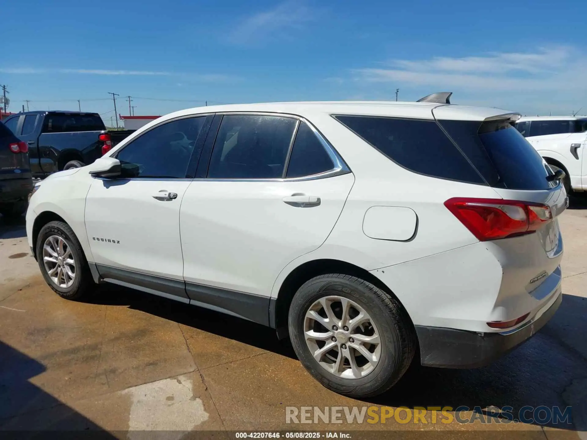 14 fotografías del automóvil dañado 3GNAXKEV1LS509373 CHEVROLET EQUINOX 2020