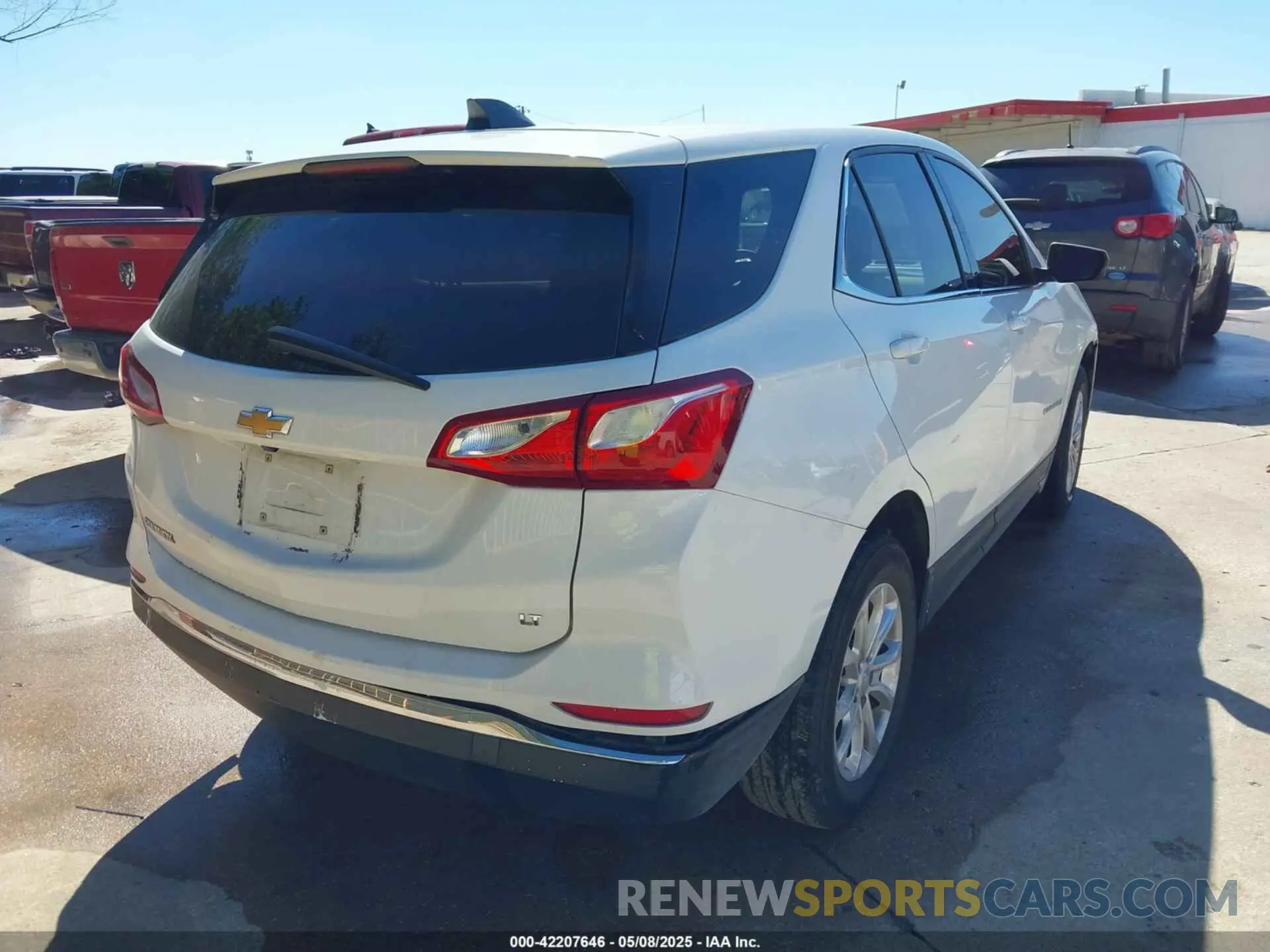 4 fotografías del automóvil dañado 3GNAXKEV1LS509373 CHEVROLET EQUINOX 2020