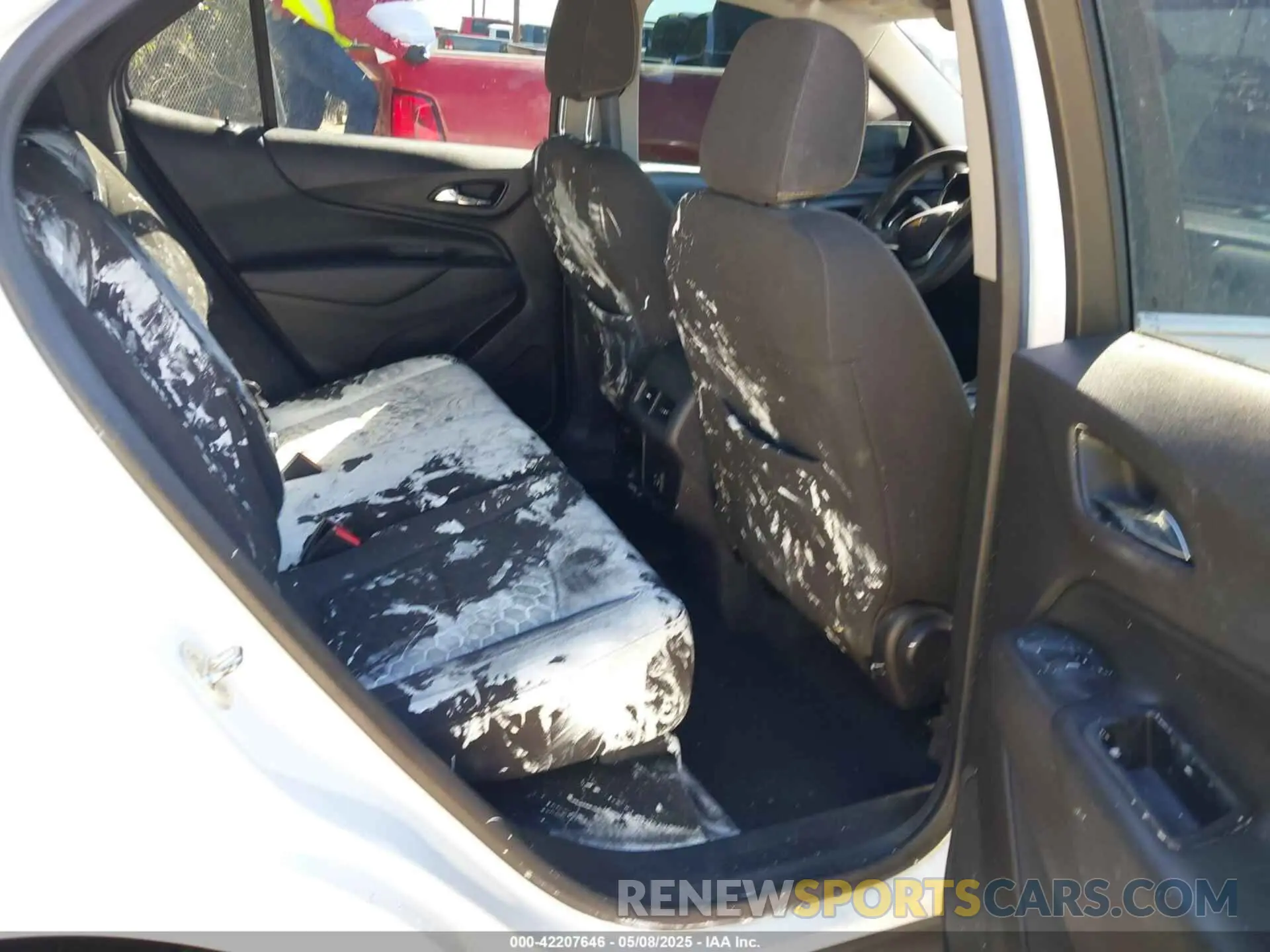 8 fotografías del automóvil dañado 3GNAXKEV1LS509373 CHEVROLET EQUINOX 2020