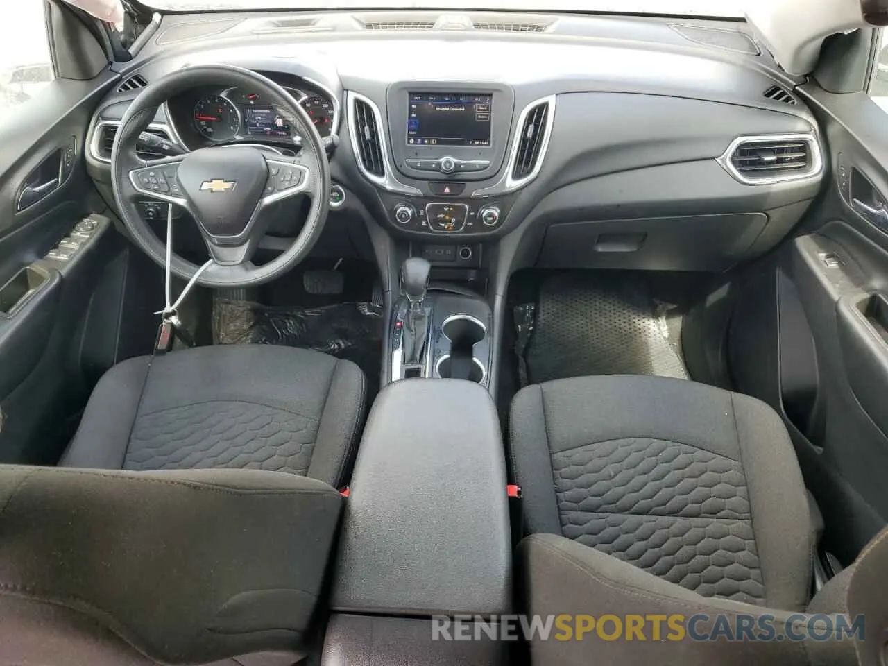 8 fotografías del automóvil dañado 3GNAXKEV1LS585482 CHEVROLET EQUINOX 2020