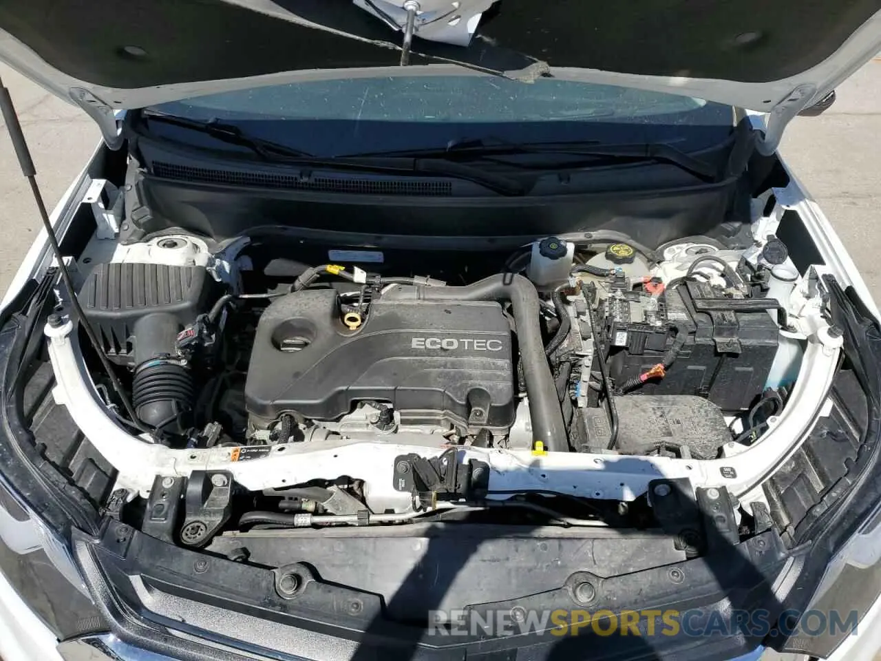 12 fotografías del automóvil dañado 3GNAXKEV1LS730312 CHEVROLET EQUINOX 2020