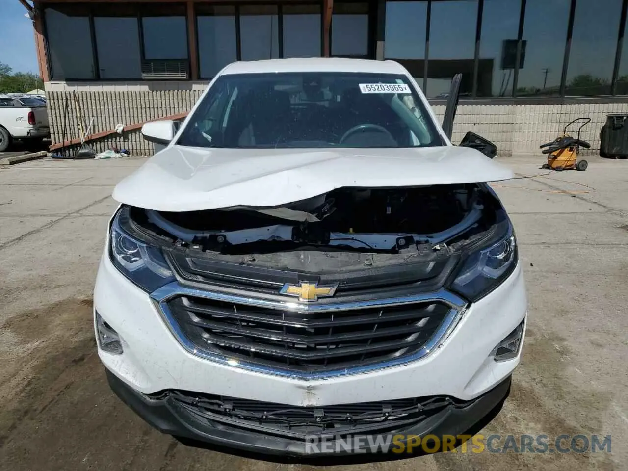 5 fotografías del automóvil dañado 3GNAXKEV1LS730312 CHEVROLET EQUINOX 2020