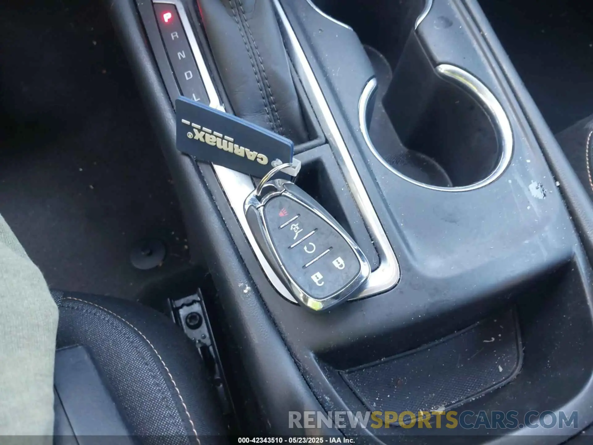 11 fotografías del automóvil dañado 3GNAXKEV1LS736546 CHEVROLET EQUINOX 2020