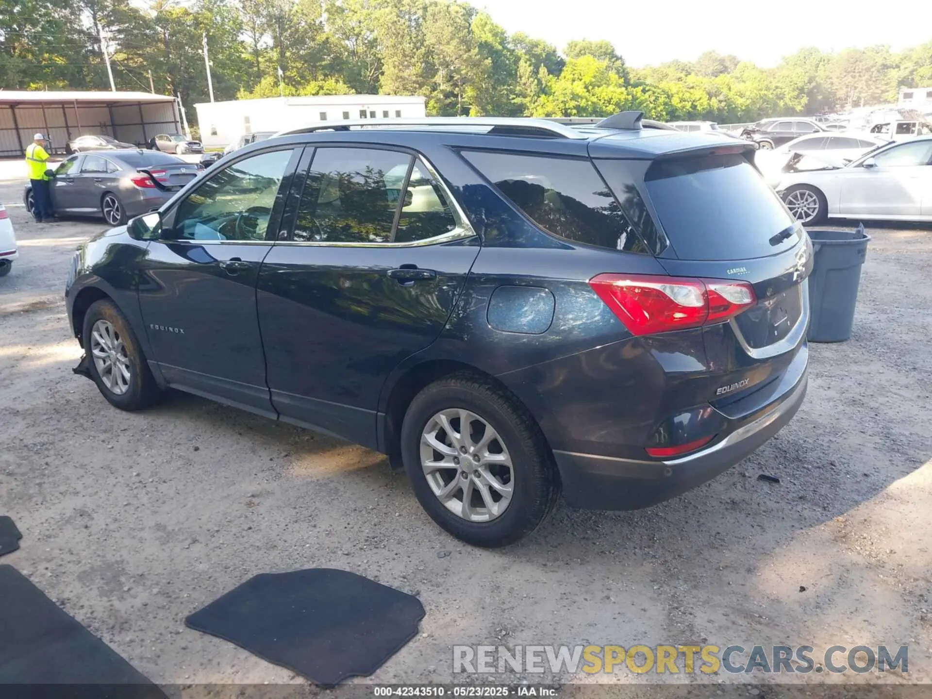3 fotografías del automóvil dañado 3GNAXKEV1LS736546 CHEVROLET EQUINOX 2020