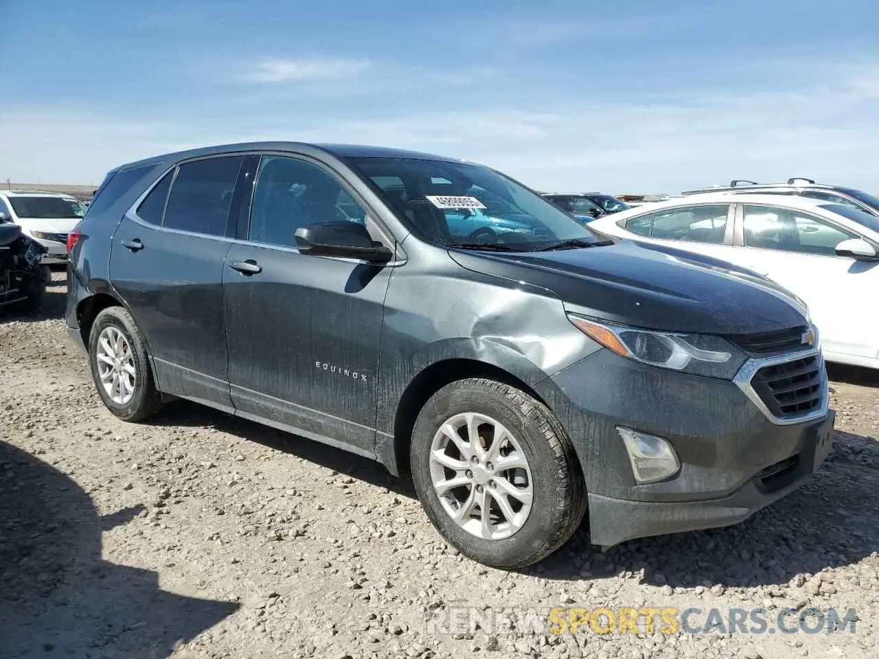 4 fotografías del automóvil dañado 3GNAXKEV2LS565323 CHEVROLET EQUINOX 2020