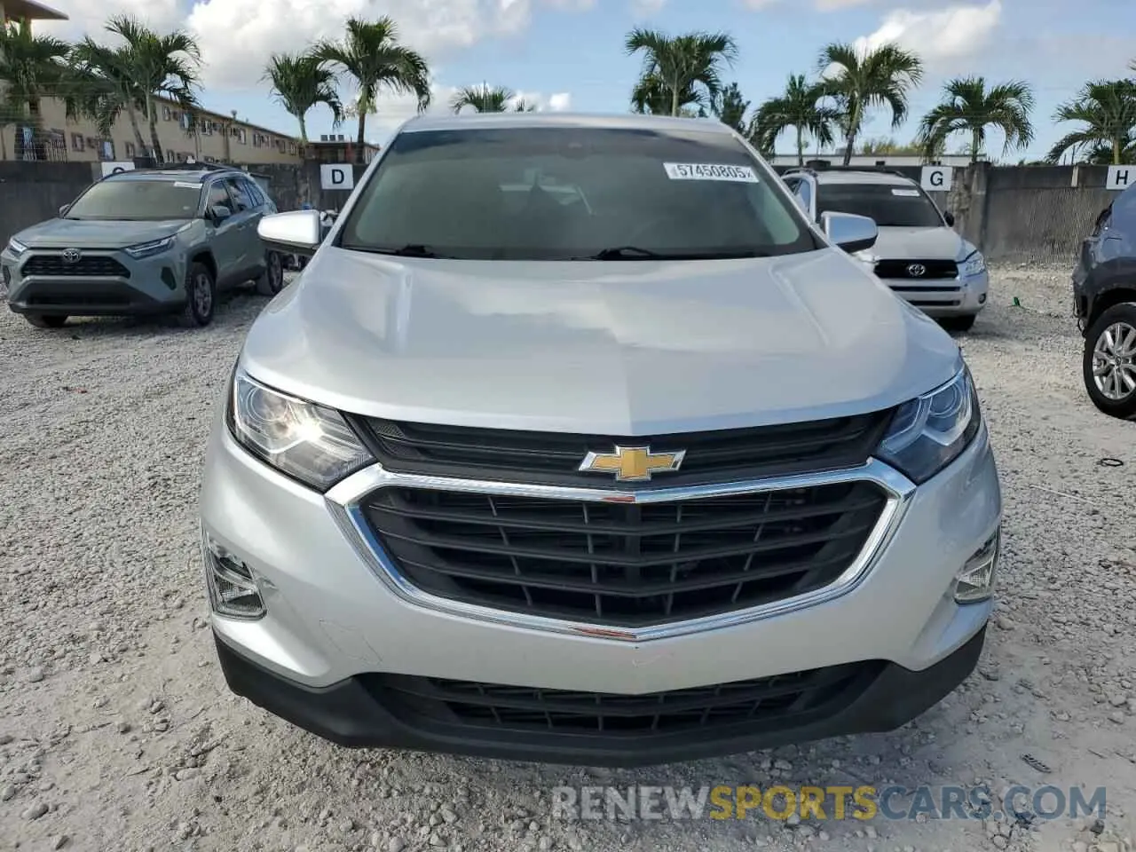 5 fotografías del automóvil dañado 3GNAXKEV2LS737690 CHEVROLET EQUINOX 2020