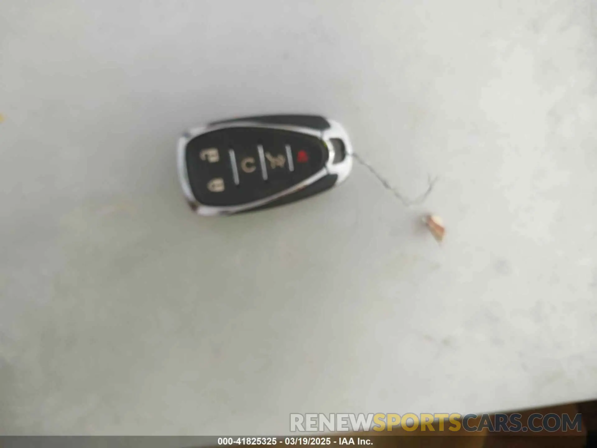 11 fotografías del automóvil dañado 3GNAXKEV3LL274582 CHEVROLET EQUINOX 2020