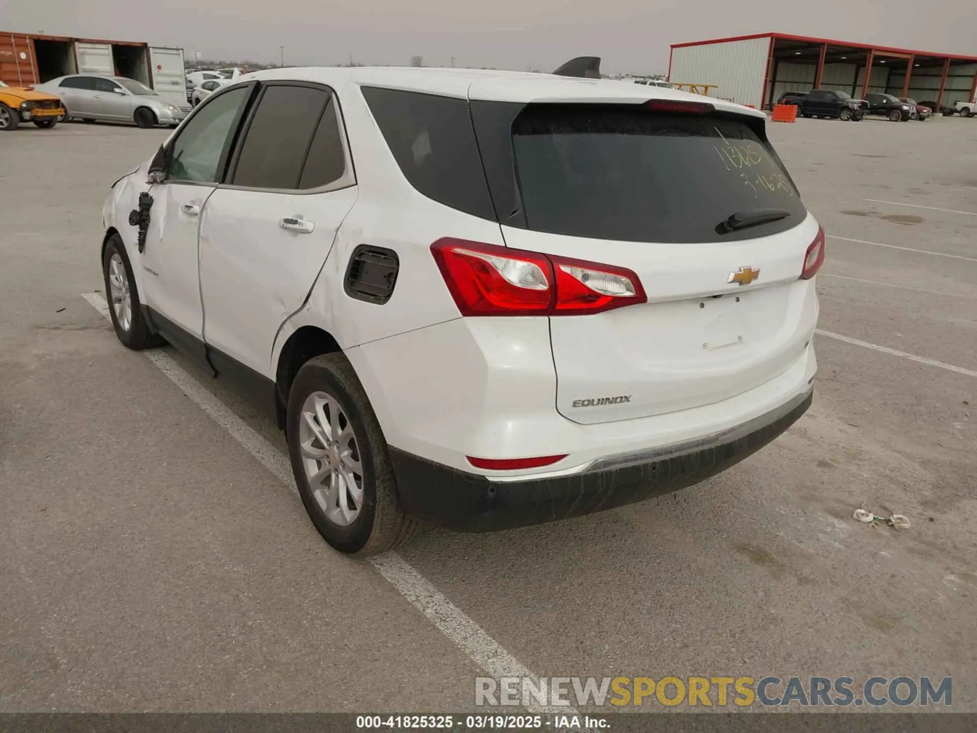 3 fotografías del automóvil dañado 3GNAXKEV3LL274582 CHEVROLET EQUINOX 2020