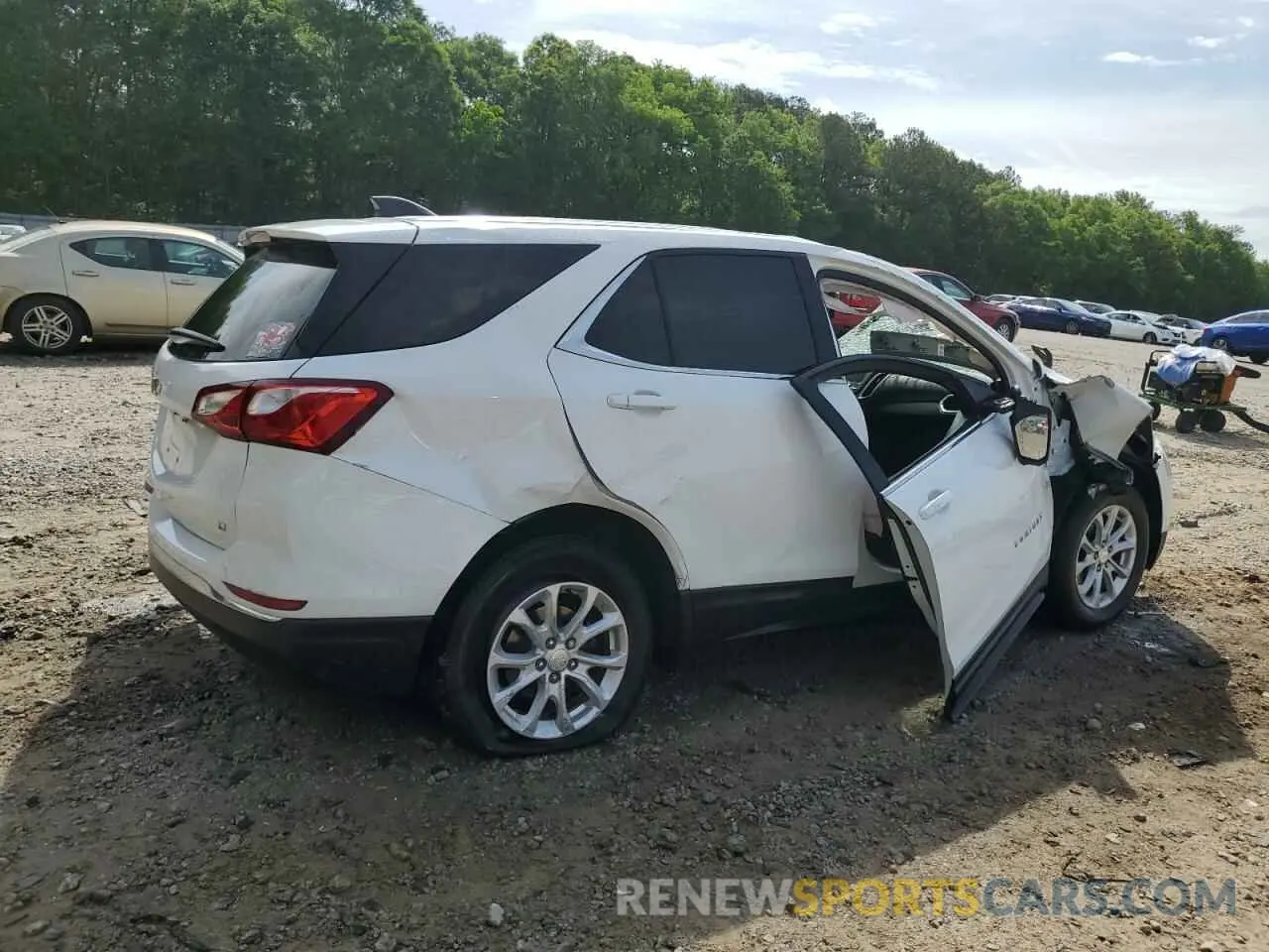 3 fotografías del automóvil dañado 3GNAXKEV3LL283427 CHEVROLET EQUINOX 2020