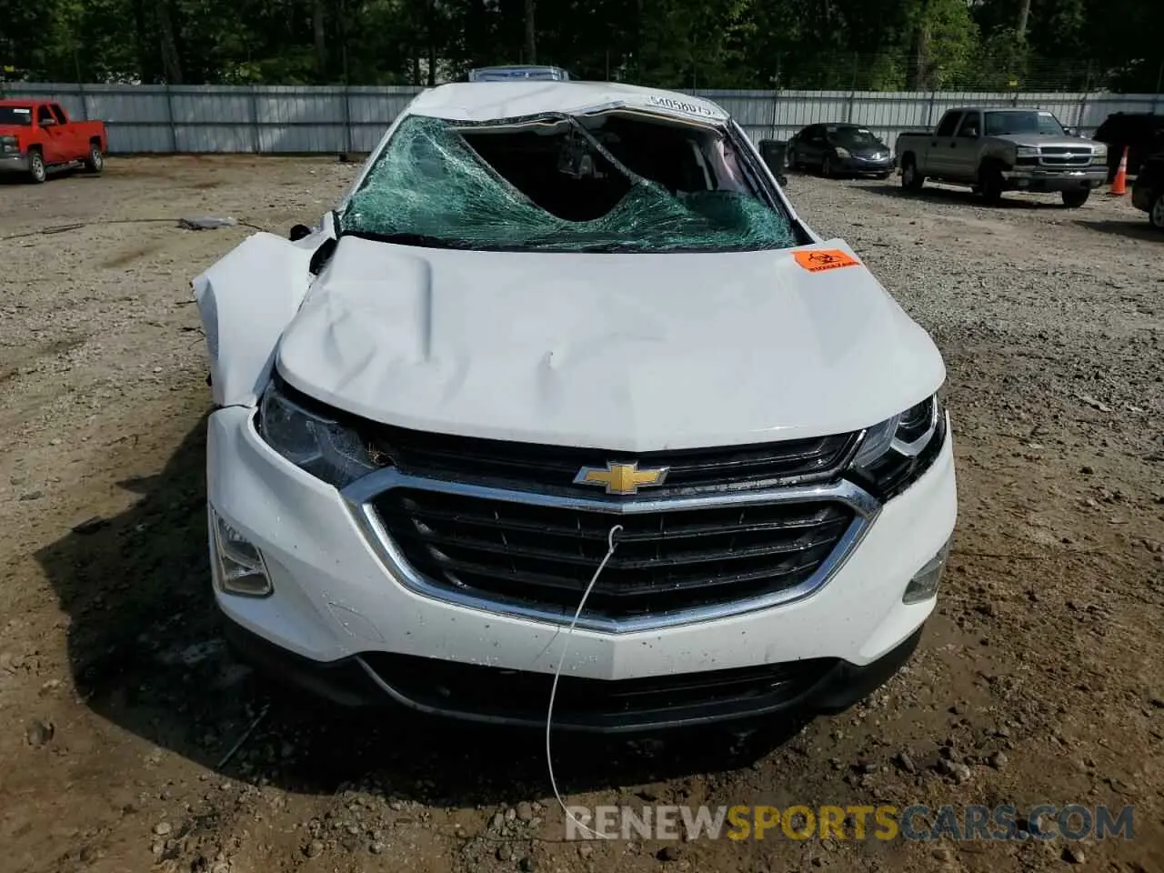 5 fotografías del automóvil dañado 3GNAXKEV3LL283427 CHEVROLET EQUINOX 2020