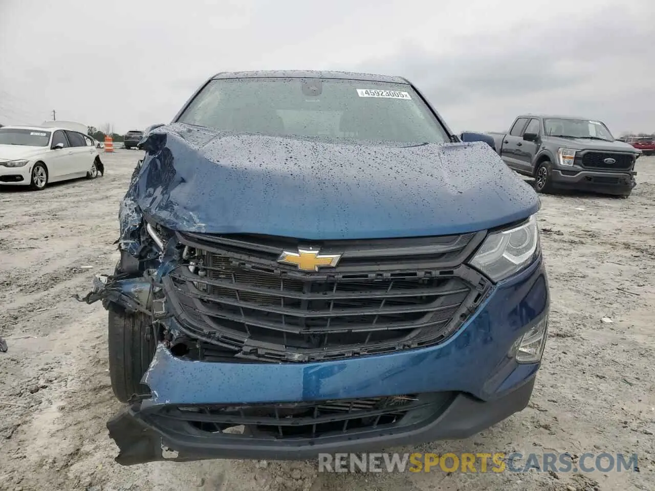 5 fotografías del automóvil dañado 3GNAXKEV3LL325305 CHEVROLET EQUINOX 2020