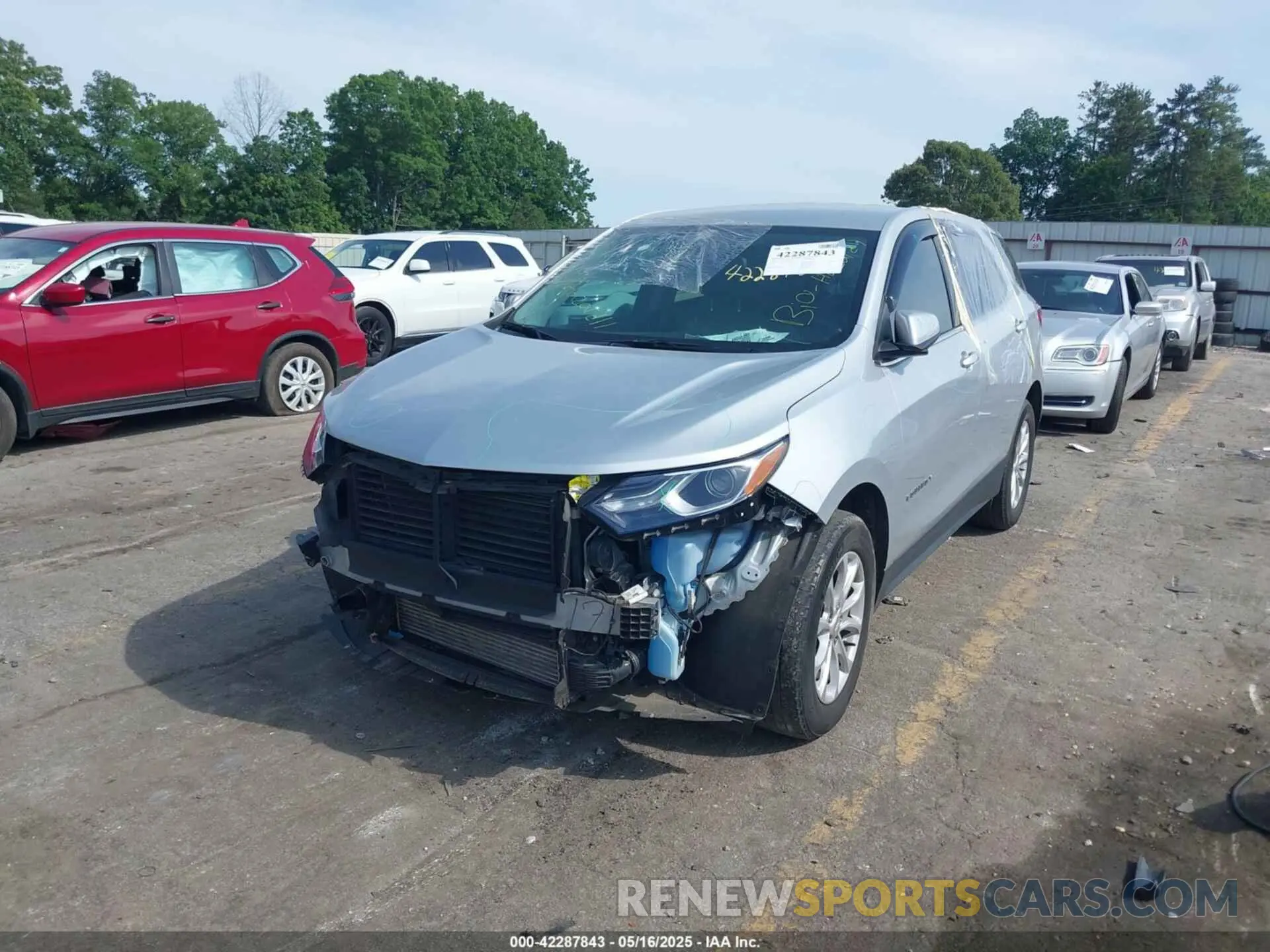 2 fotografías del automóvil dañado 3GNAXKEV4LL275076 CHEVROLET EQUINOX 2020