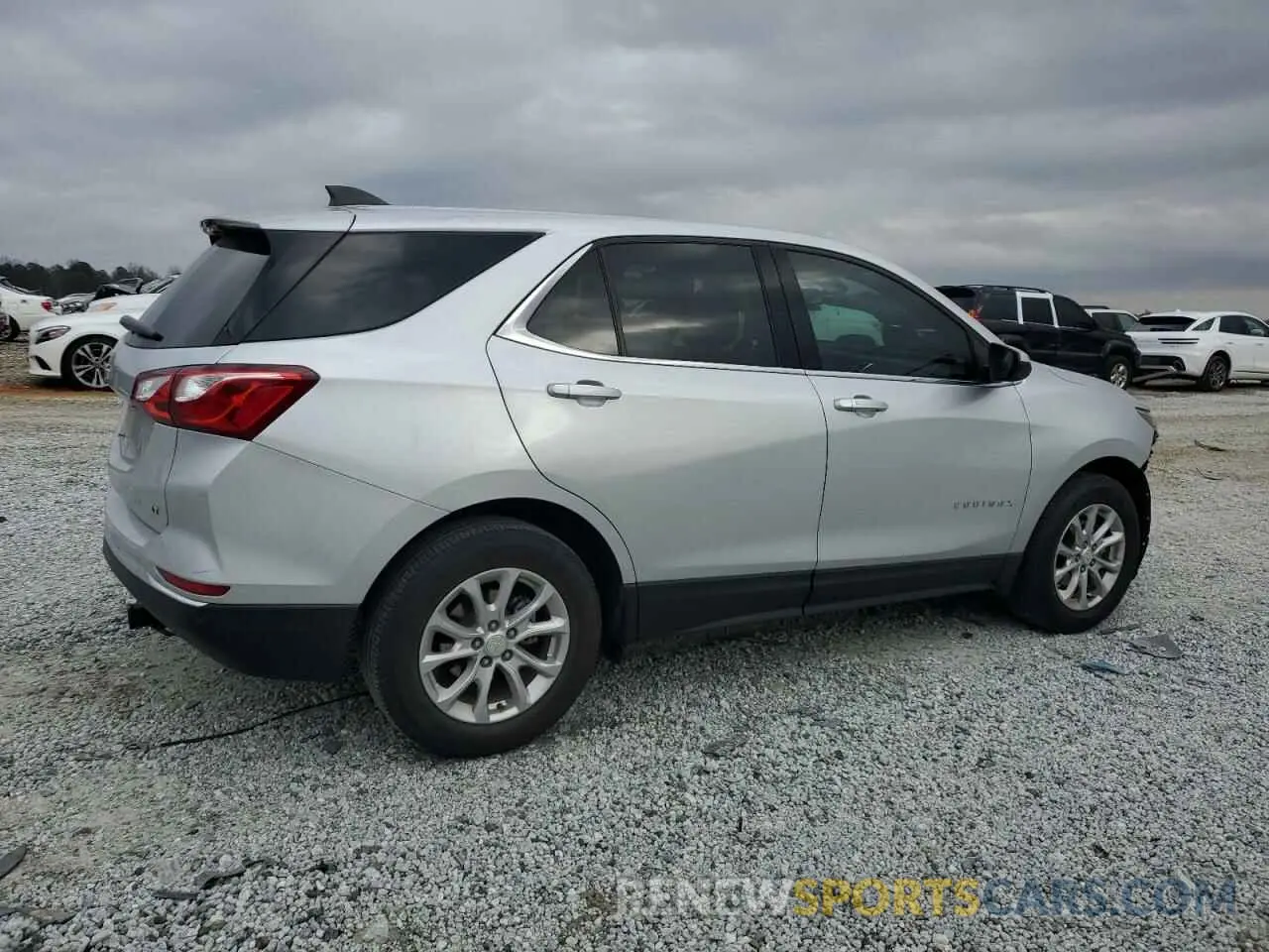 3 fotografías del automóvil dañado 3GNAXKEV4LS505639 CHEVROLET EQUINOX 2020