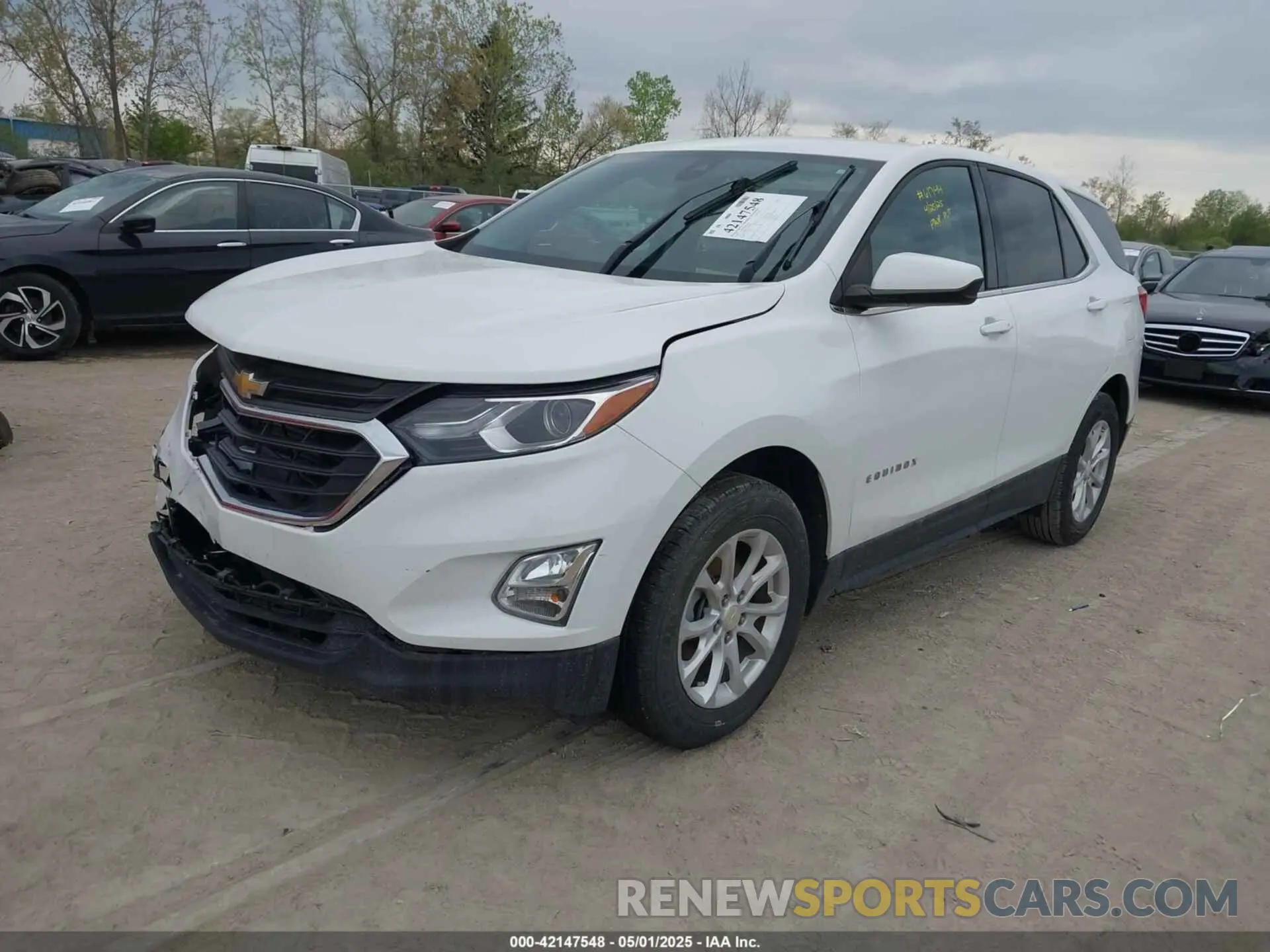 2 fotografías del automóvil dañado 3GNAXKEV4LS692641 CHEVROLET EQUINOX 2020