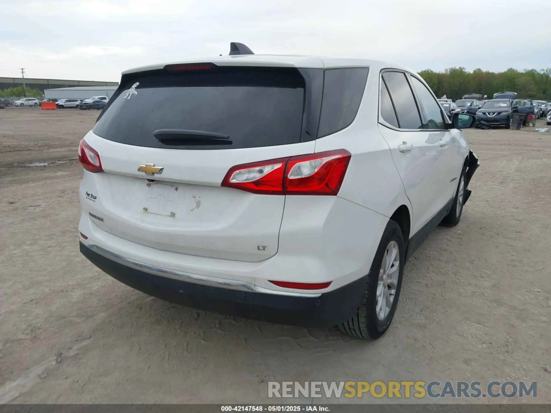 4 fotografías del automóvil dañado 3GNAXKEV4LS692641 CHEVROLET EQUINOX 2020