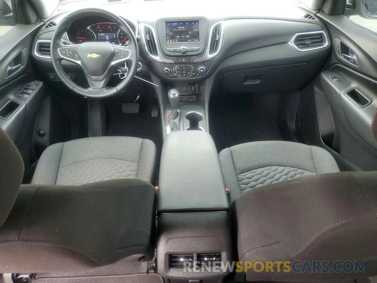 8 fotografías del automóvil dañado 3GNAXKEV5LS515578 CHEVROLET EQUINOX 2020