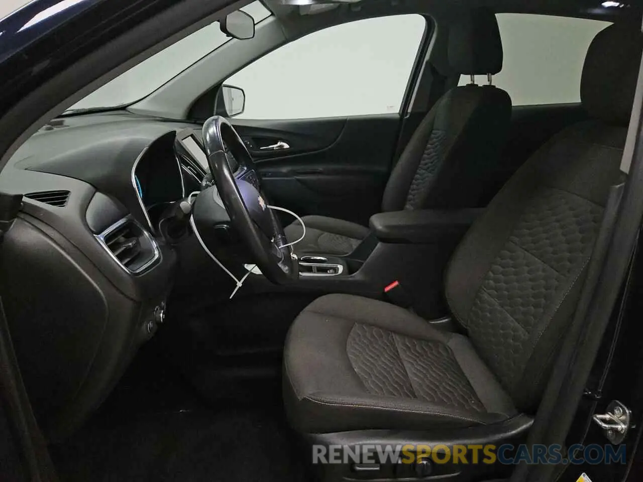 7 fotografías del automóvil dañado 3GNAXKEV5LS588918 CHEVROLET EQUINOX 2020