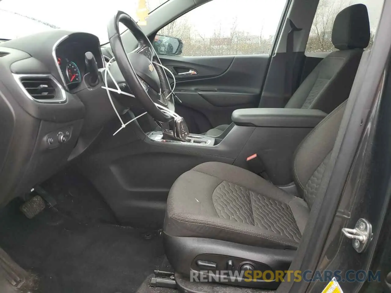 7 fotografías del automóvil dañado 3GNAXKEV5LS637177 CHEVROLET EQUINOX 2020