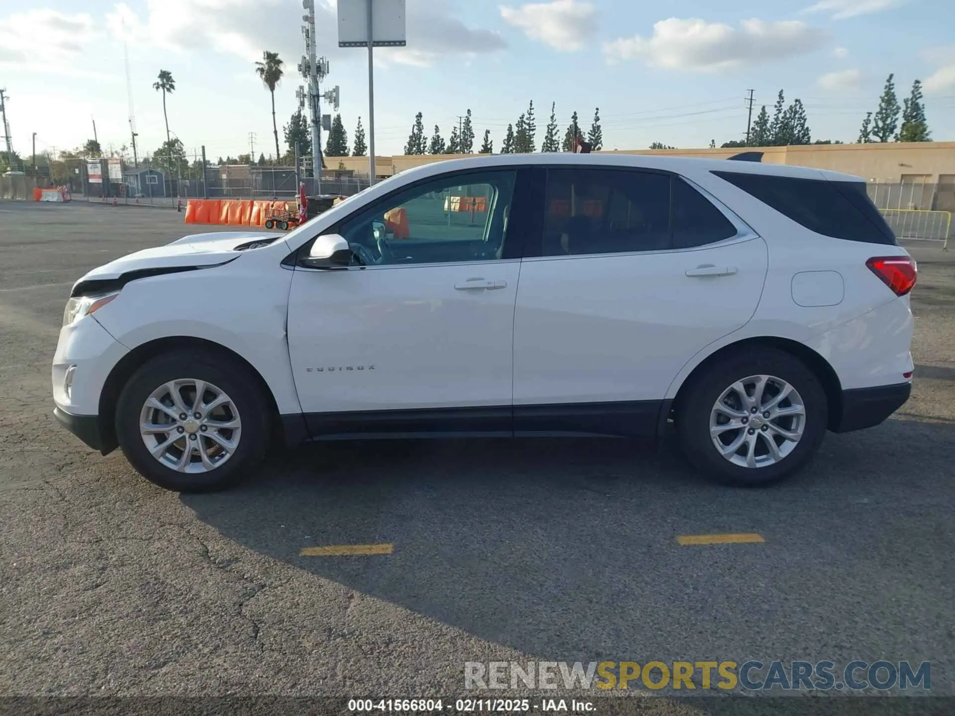 14 fotografías del automóvil dañado 3GNAXKEV6LL215431 CHEVROLET EQUINOX 2020