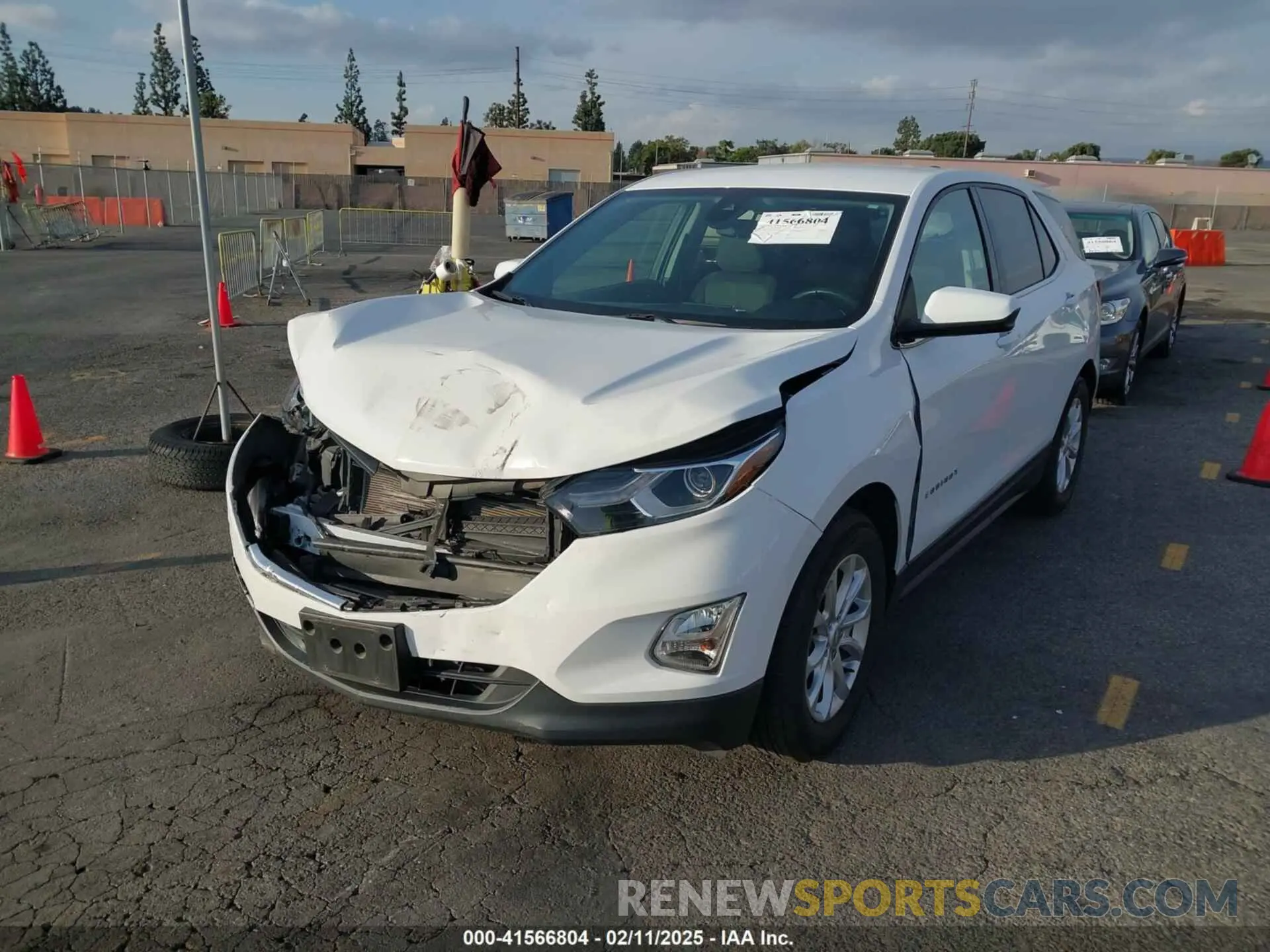 2 fotografías del automóvil dañado 3GNAXKEV6LL215431 CHEVROLET EQUINOX 2020