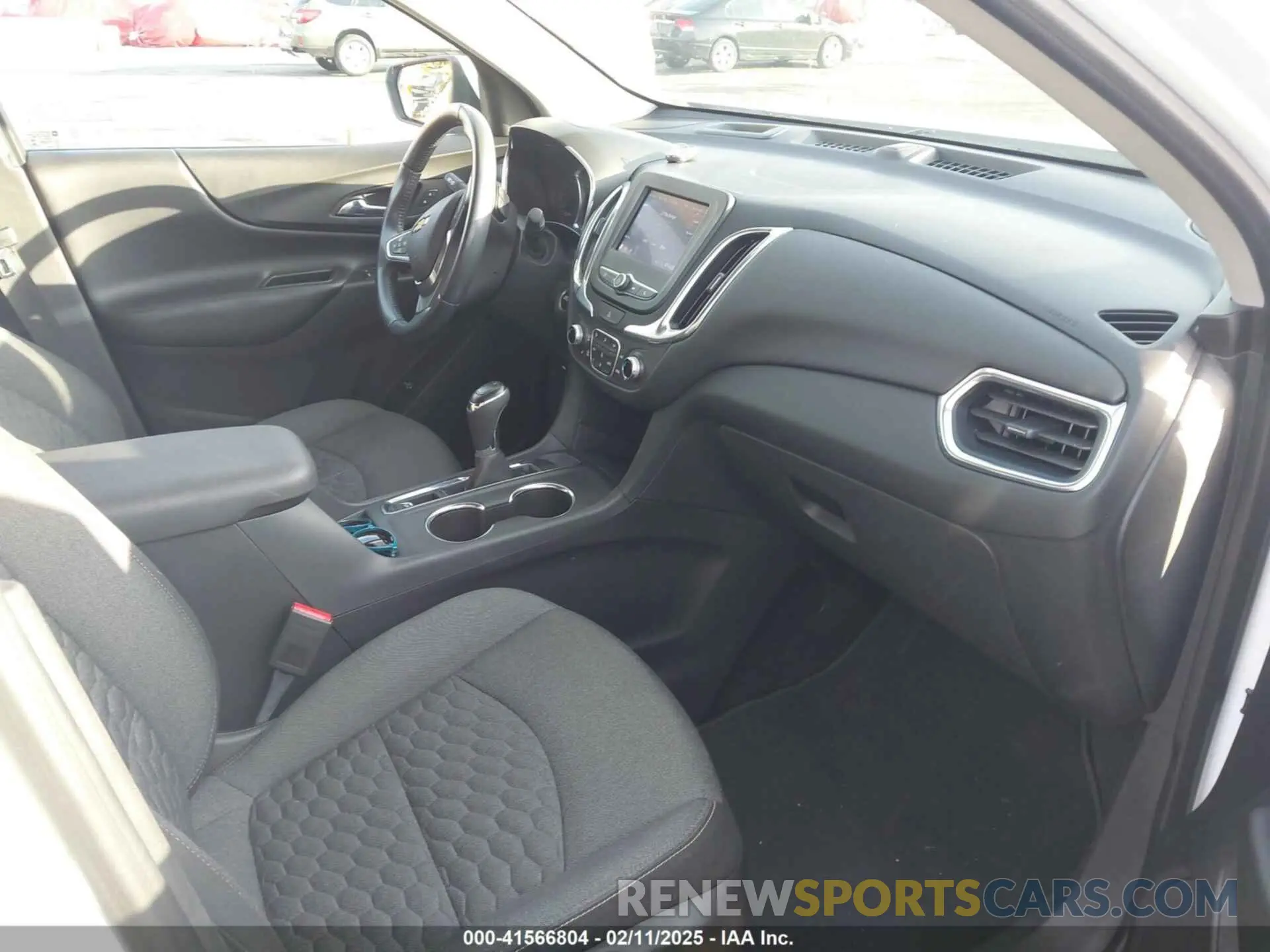 5 fotografías del automóvil dañado 3GNAXKEV6LL215431 CHEVROLET EQUINOX 2020