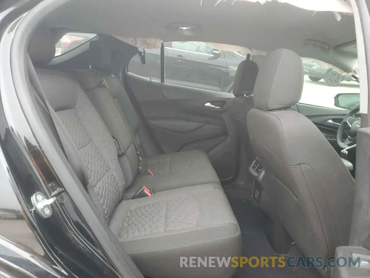 12 fotografías del automóvil dañado 3GNAXKEV6LL277203 CHEVROLET EQUINOX 2020