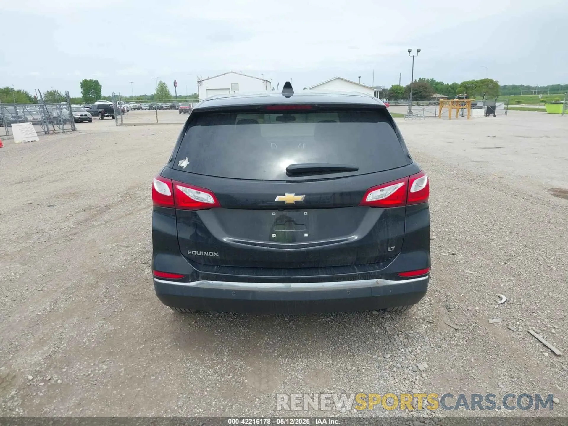 16 fotografías del automóvil dañado 3GNAXKEV6LL328571 CHEVROLET EQUINOX 2020