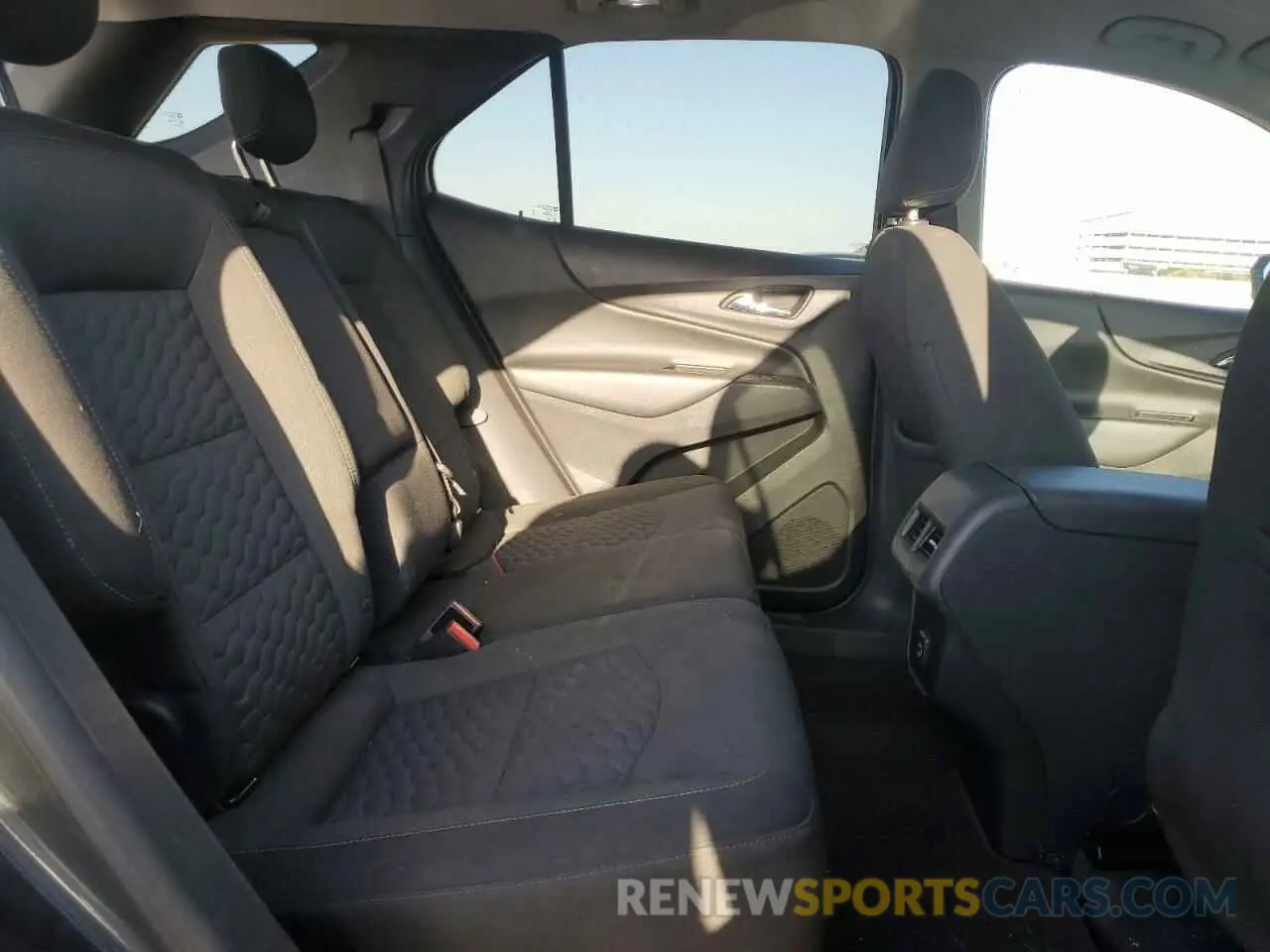 11 fotografías del automóvil dañado 3GNAXKEV6LS509725 CHEVROLET EQUINOX 2020